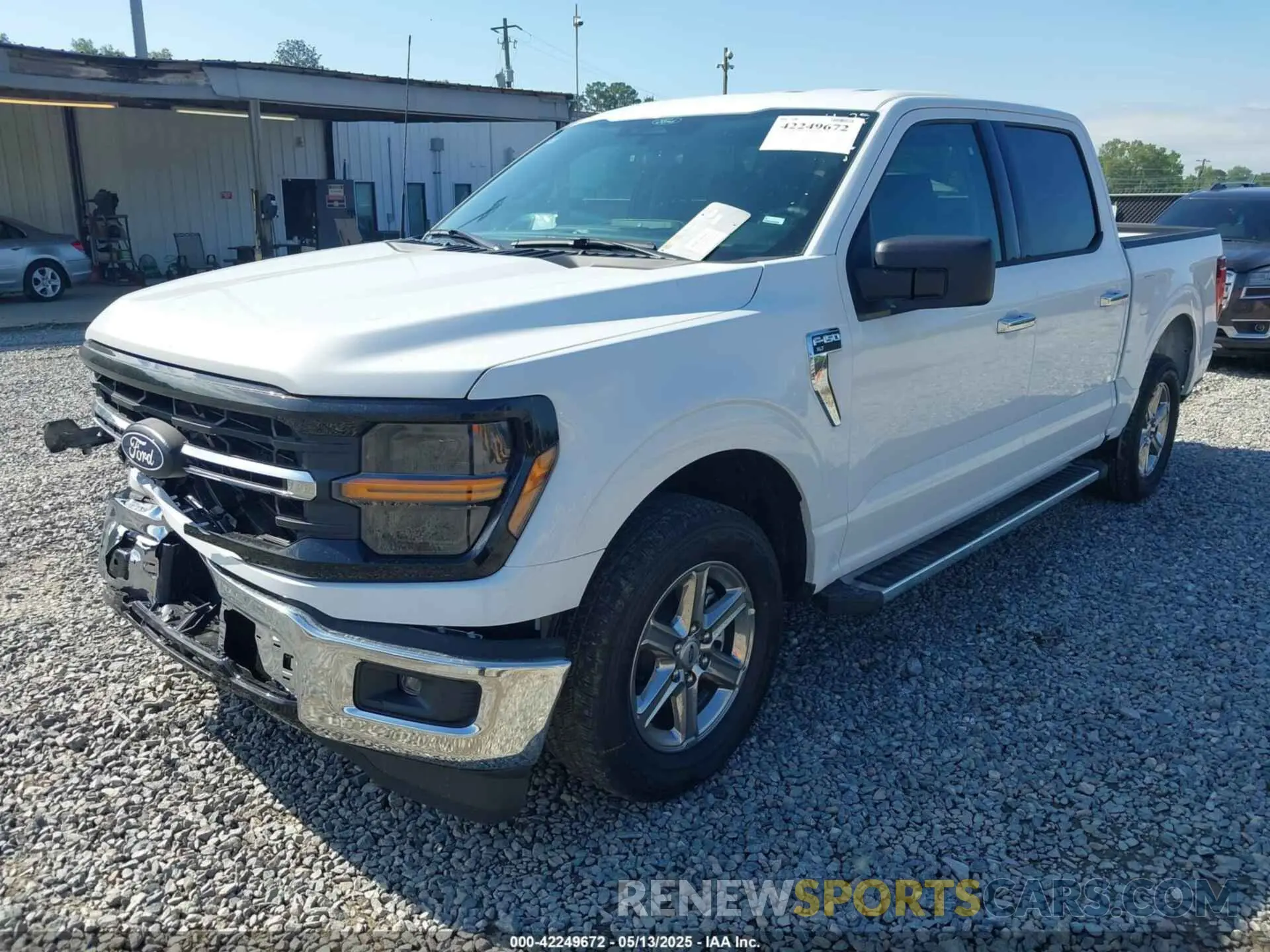 2 fotografías del automóvil dañado 1FTEW3KP7SKE05781 FORD F-150 2025