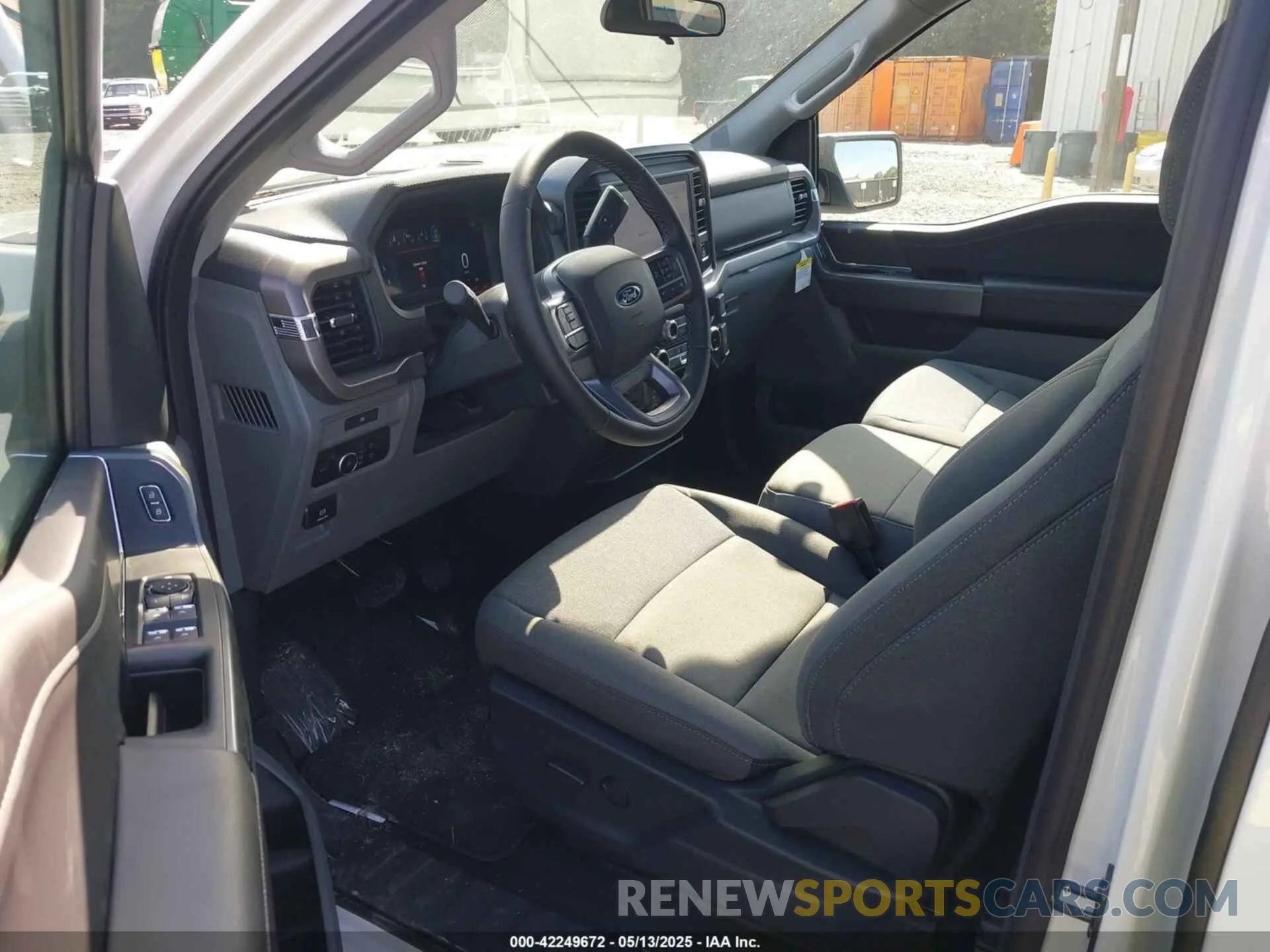 5 fotografías del automóvil dañado 1FTEW3KP7SKE05781 FORD F-150 2025