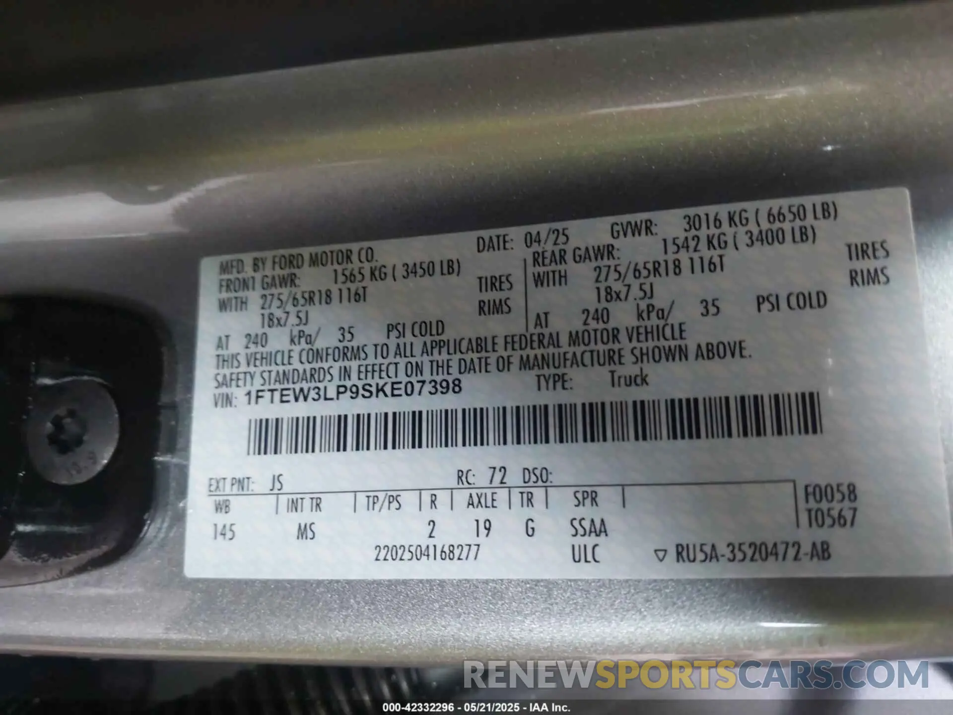 9 fotografías del automóvil dañado 1FTEW3LP9SKE07398 FORD F-150 2025