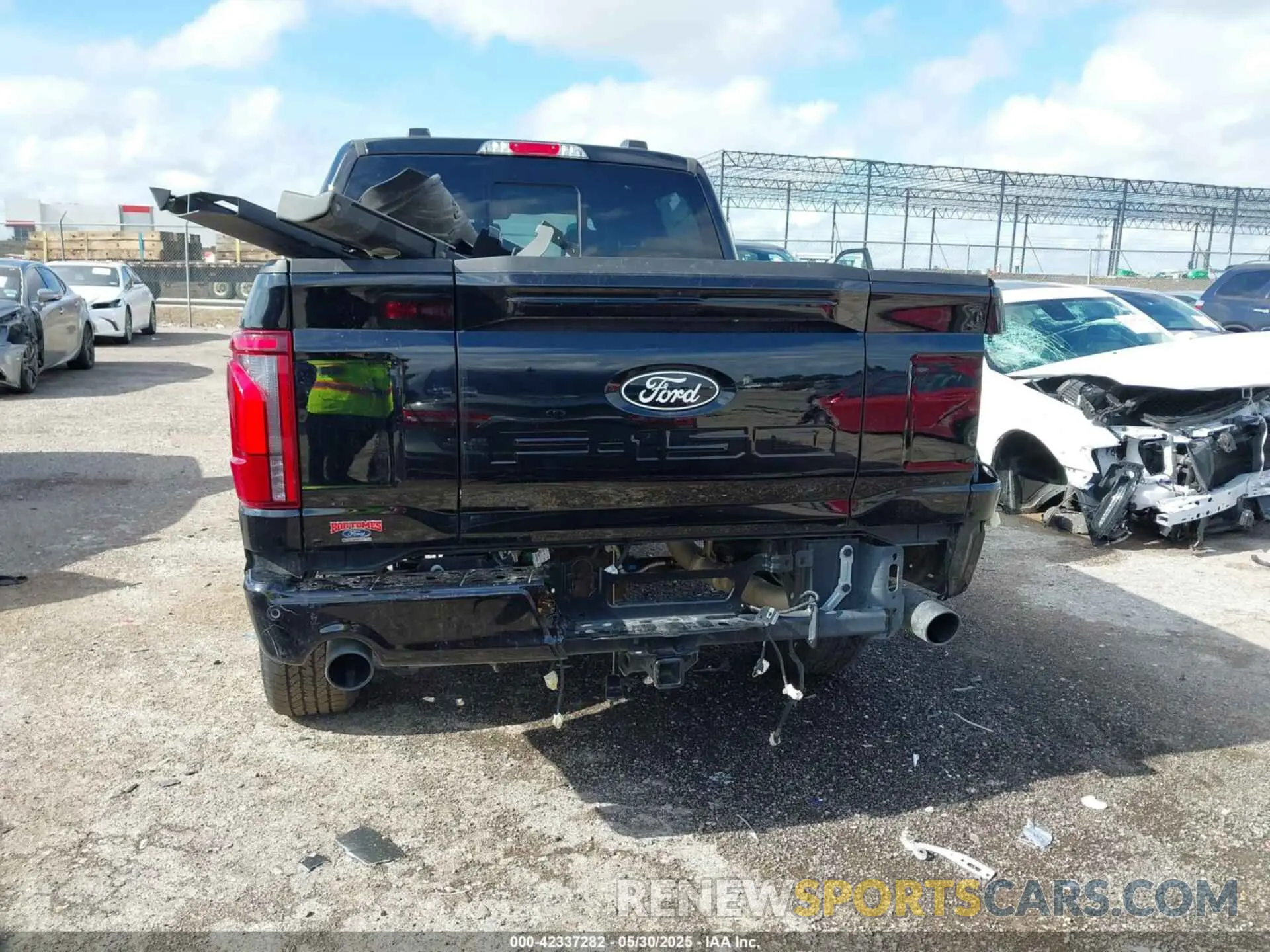 16 fotografías del automóvil dañado 1FTFW5L57SFA14989 FORD F-150 2025