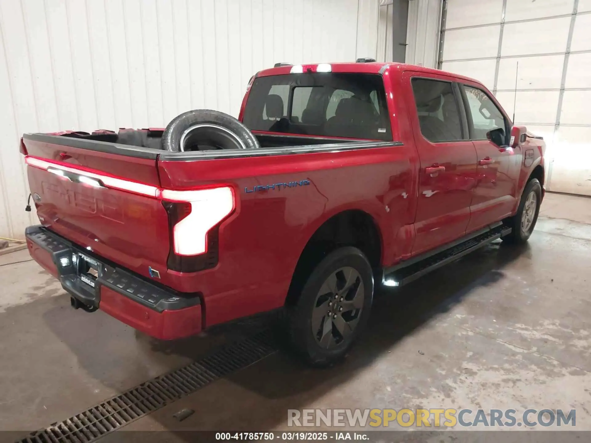 4 fotografías del automóvil dañado 1FT6W1EV2NWG01661 FORD F-150 LIGHTNING 2022