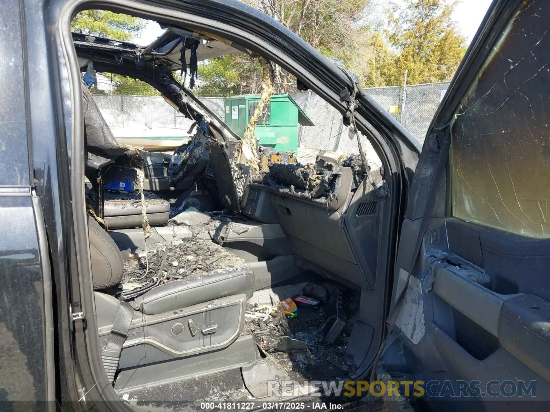 5 fotografías del automóvil dañado 1FT6W1EV8NWG13457 FORD F-150 LIGHTNING 2022