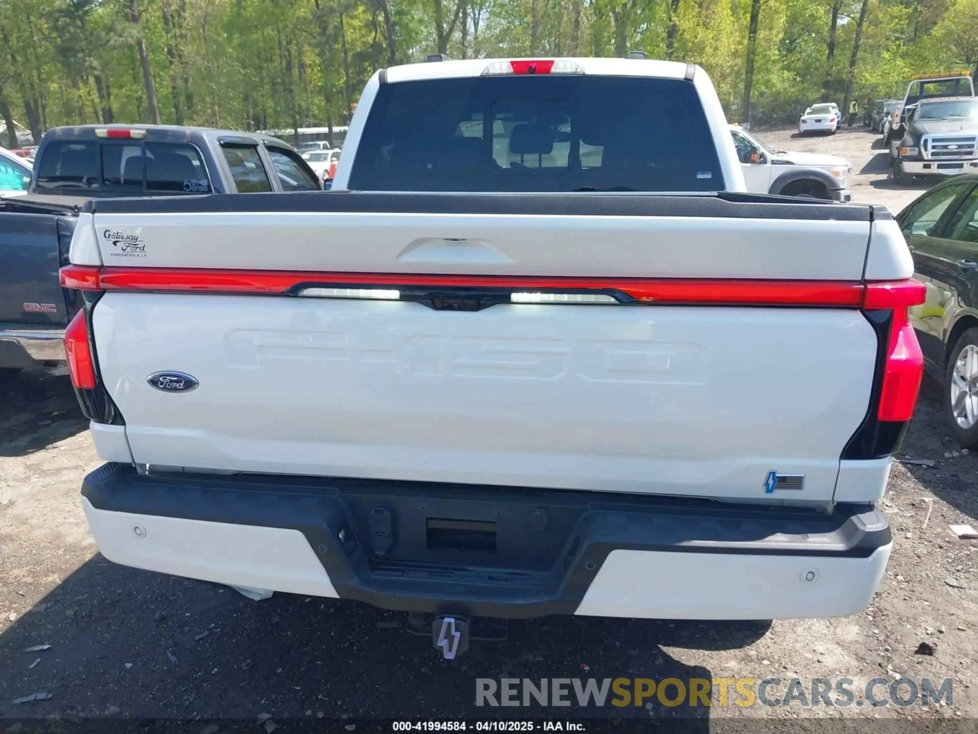 16 fotografías del automóvil dañado 1FTVW1EL3NWG16227 FORD F-150 LIGHTNING 2022
