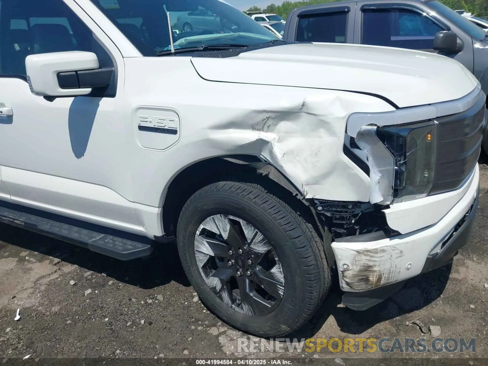 6 fotografías del automóvil dañado 1FTVW1EL3NWG16227 FORD F-150 LIGHTNING 2022