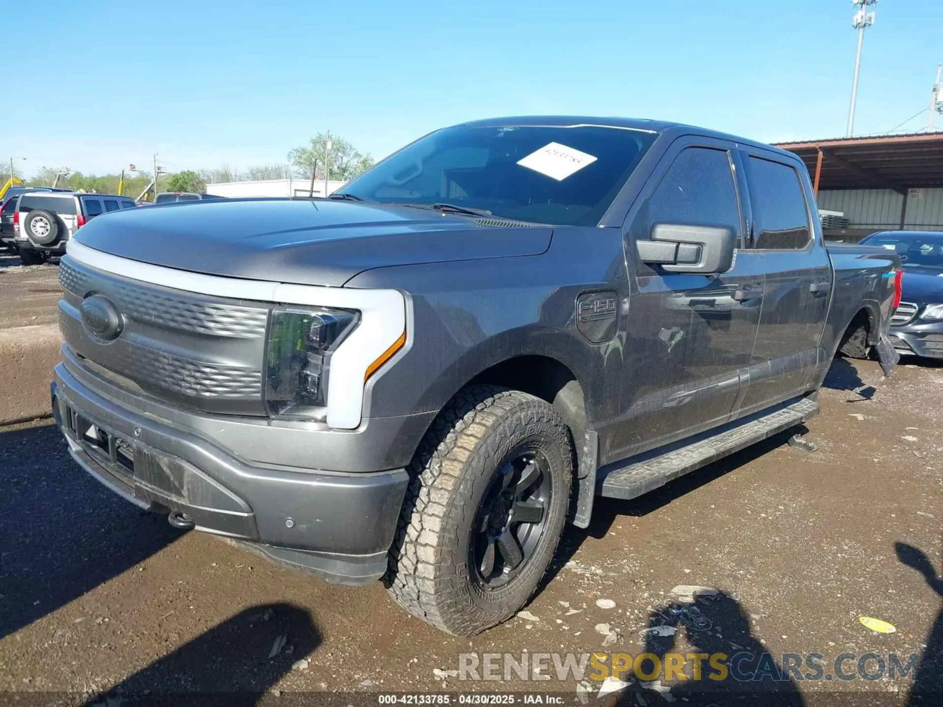 2 fotografías del automóvil dañado 1FTVW1EL8NWG02095 FORD F-150 LIGHTNING 2022