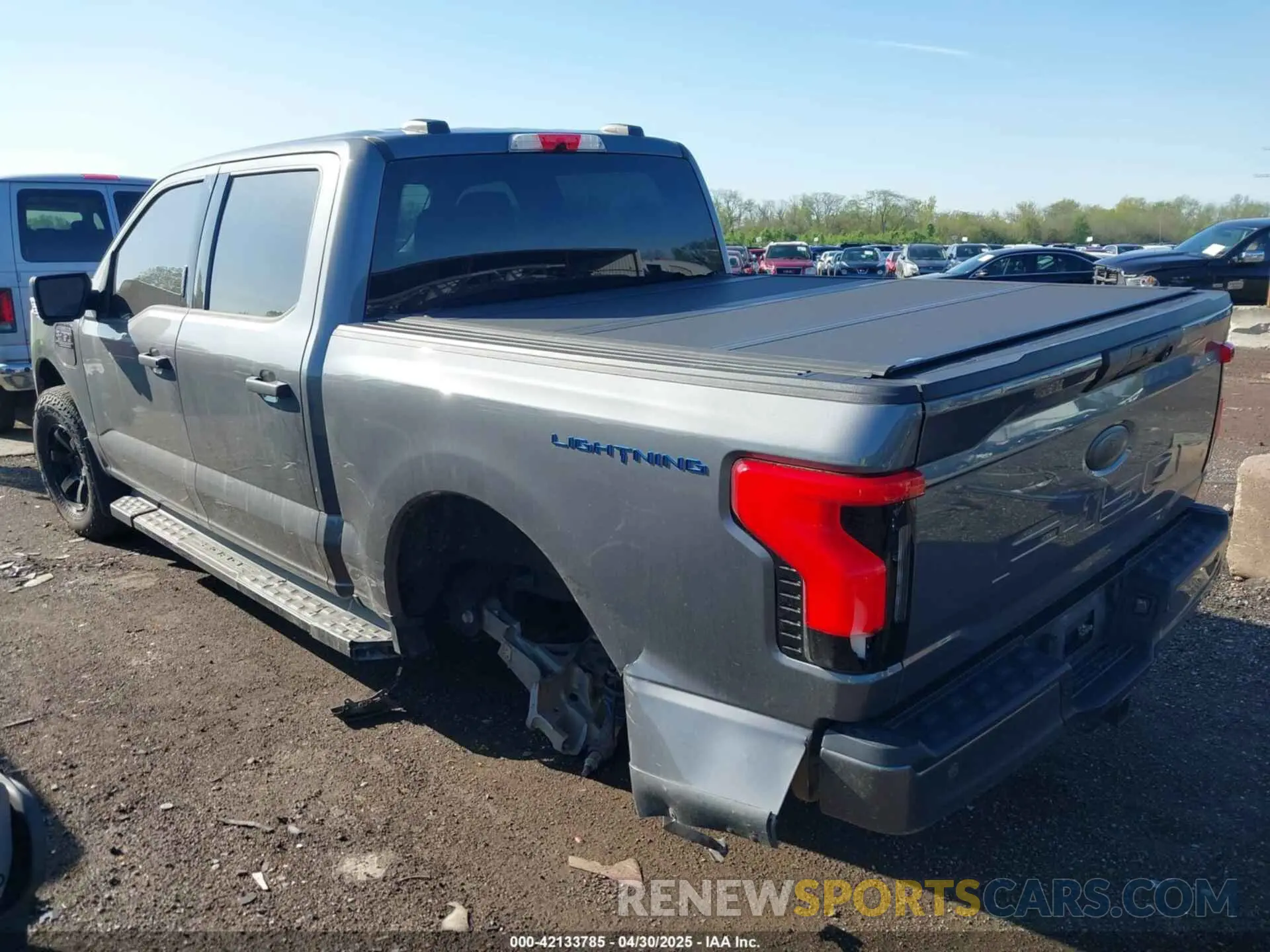 3 fotografías del automóvil dañado 1FTVW1EL8NWG02095 FORD F-150 LIGHTNING 2022