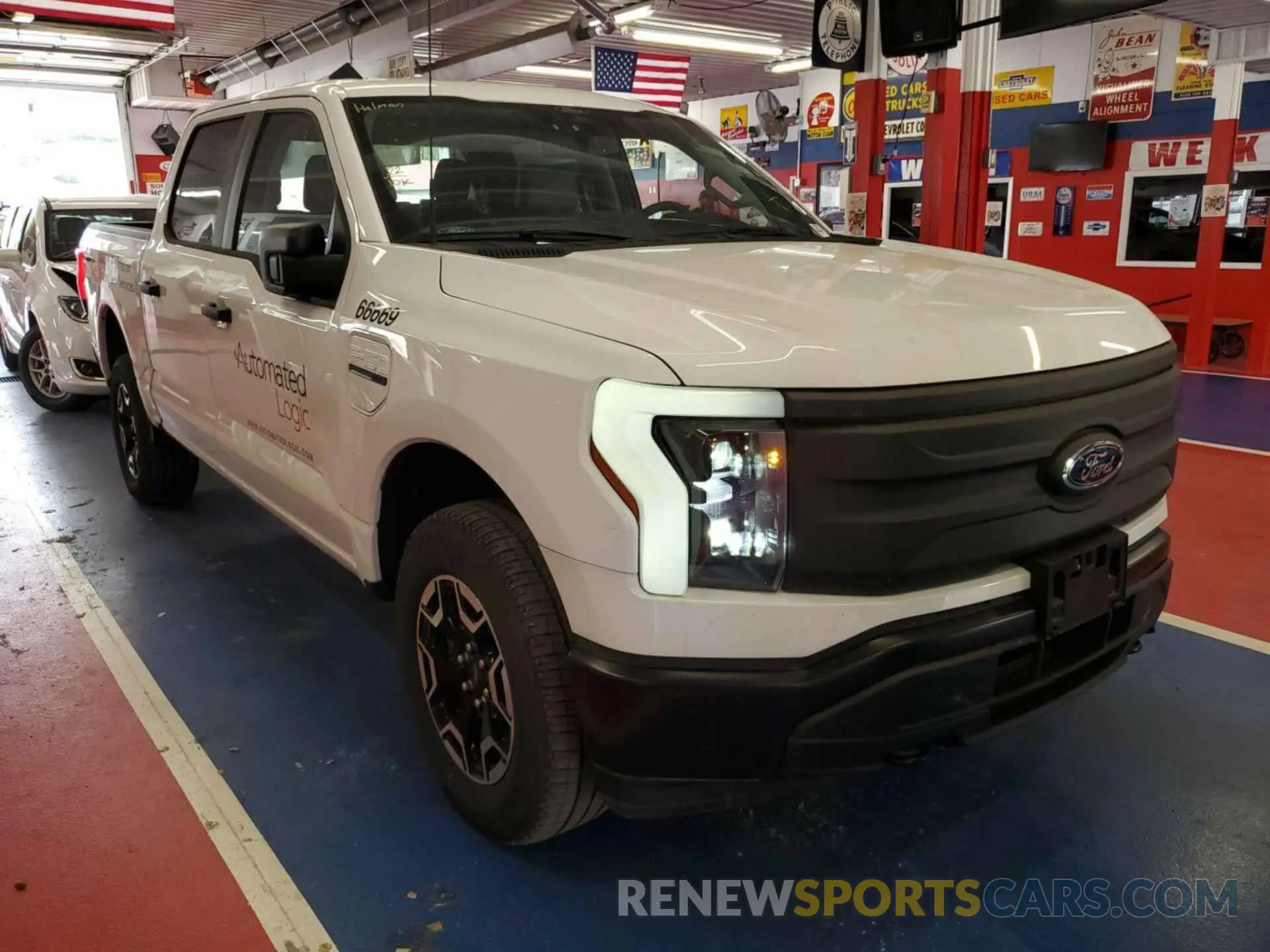 18 fotografías del automóvil dañado 1FTVW1ELXNWG14877 FORD F-150 LIGHTNING 2022