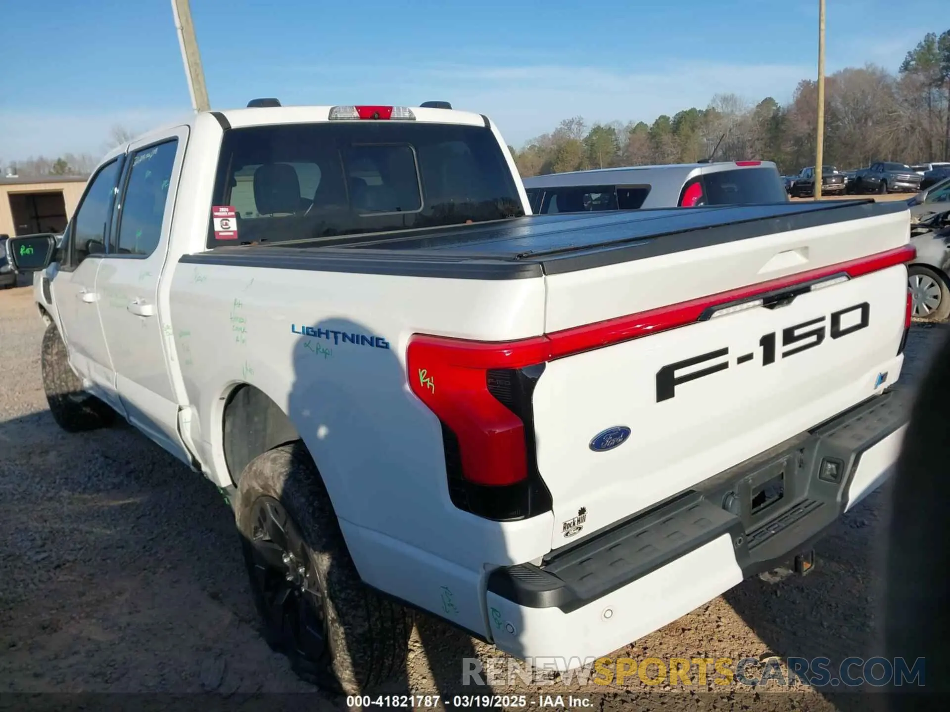 3 fotografías del automóvil dañado 1FTVW1EV4NWG04301 FORD F-150 LIGHTNING 2022