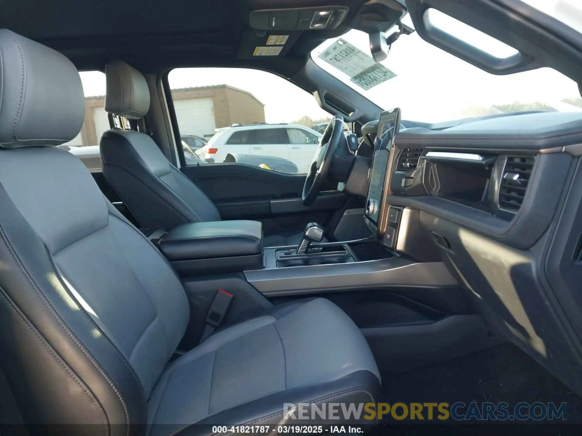5 fotografías del automóvil dañado 1FTVW1EV4NWG04301 FORD F-150 LIGHTNING 2022