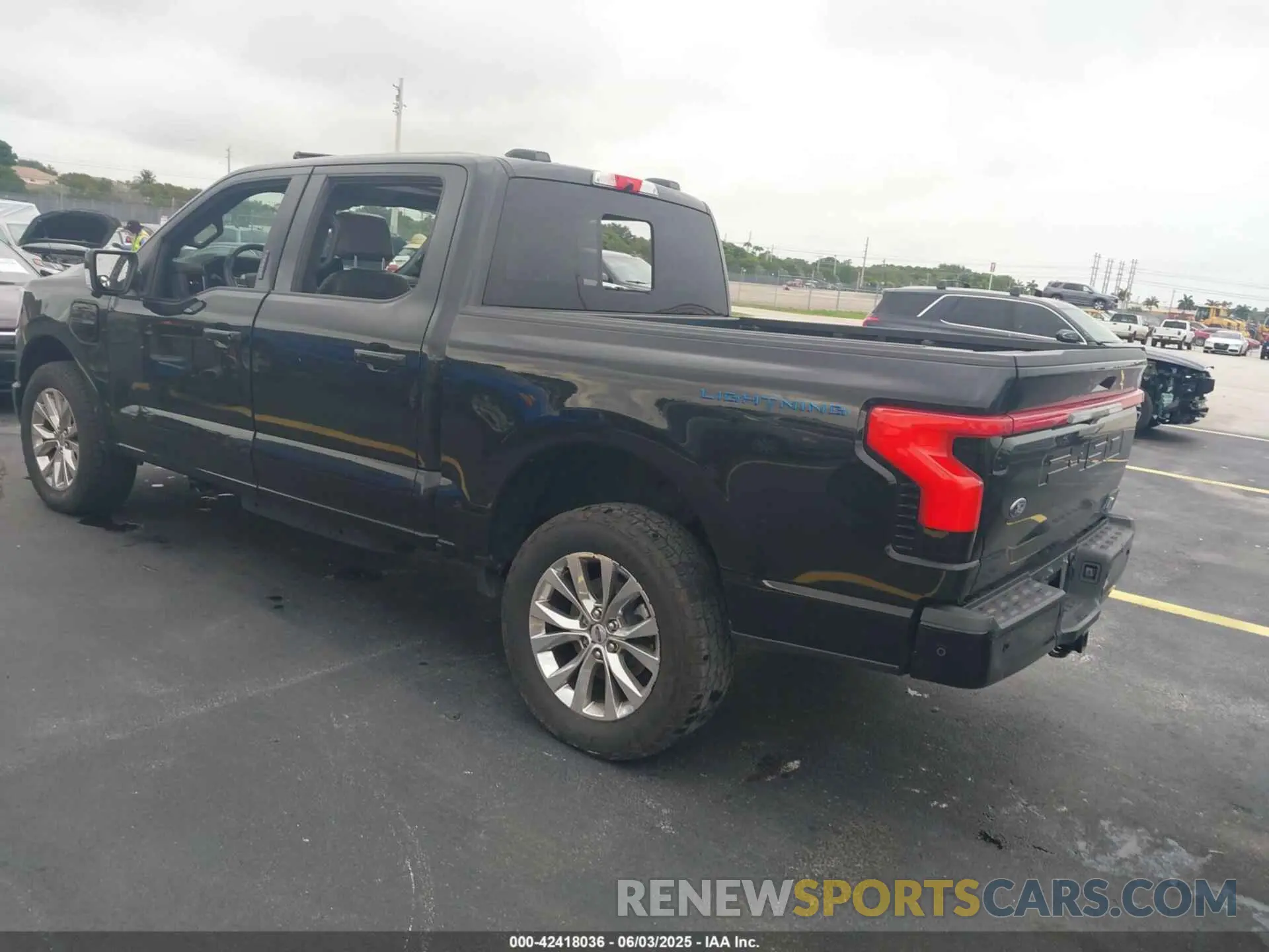 3 fotografías del automóvil dañado 1FT6W1EV3PWG08587 FORD F-150 LIGHTNING 2023