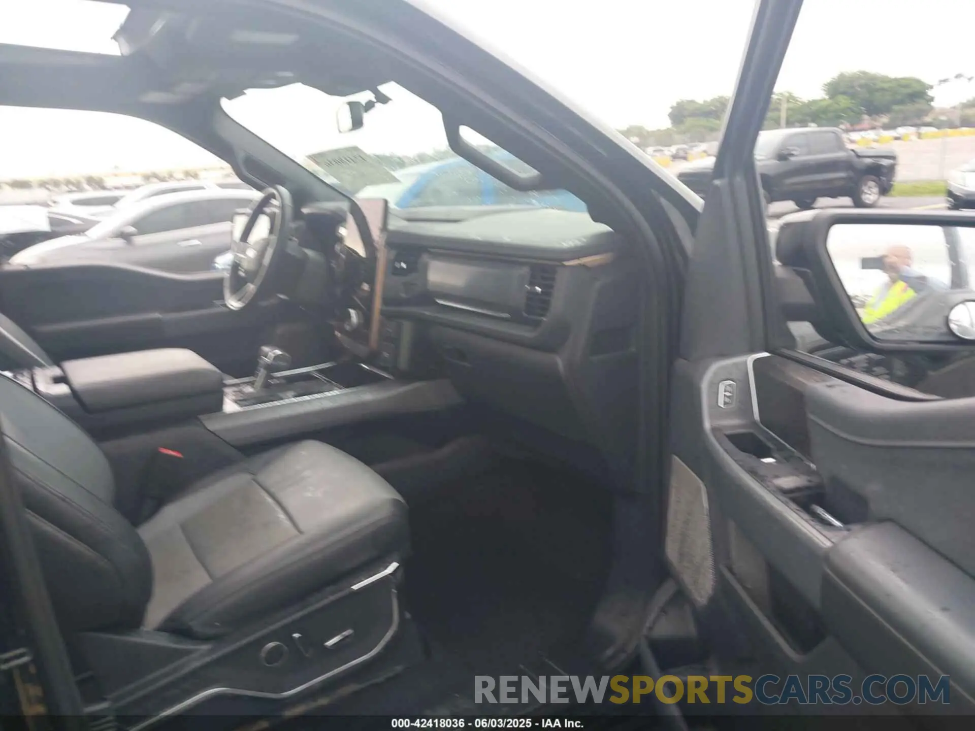 5 fotografías del automóvil dañado 1FT6W1EV3PWG08587 FORD F-150 LIGHTNING 2023
