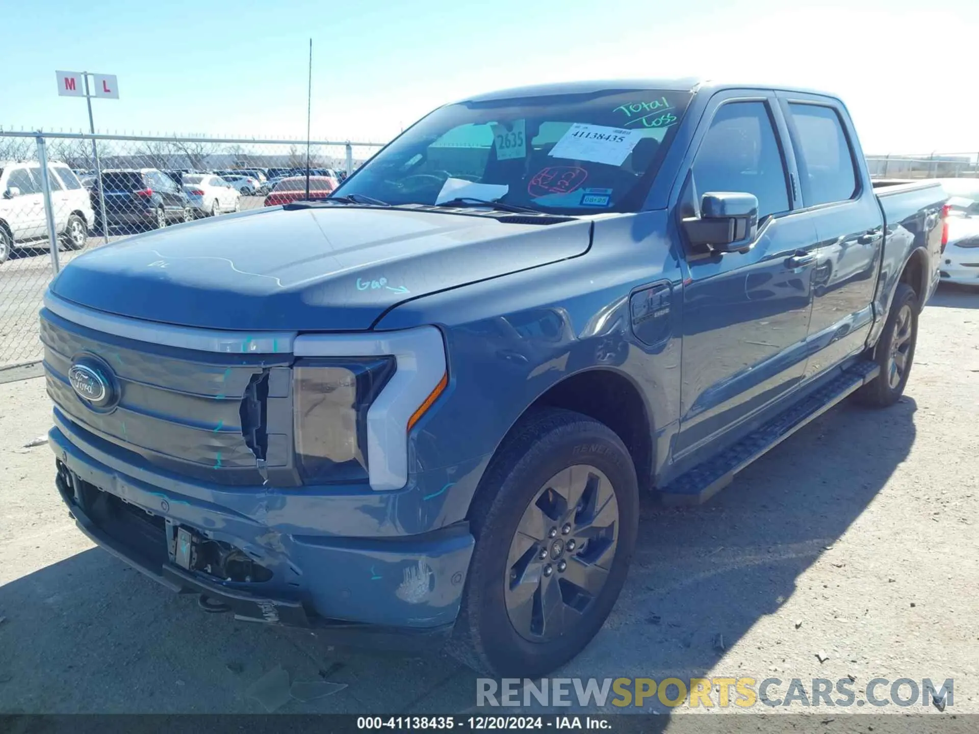 2 fotografías del automóvil dañado 1FT6W1EV4PWG14074 FORD F-150 LIGHTNING 2023