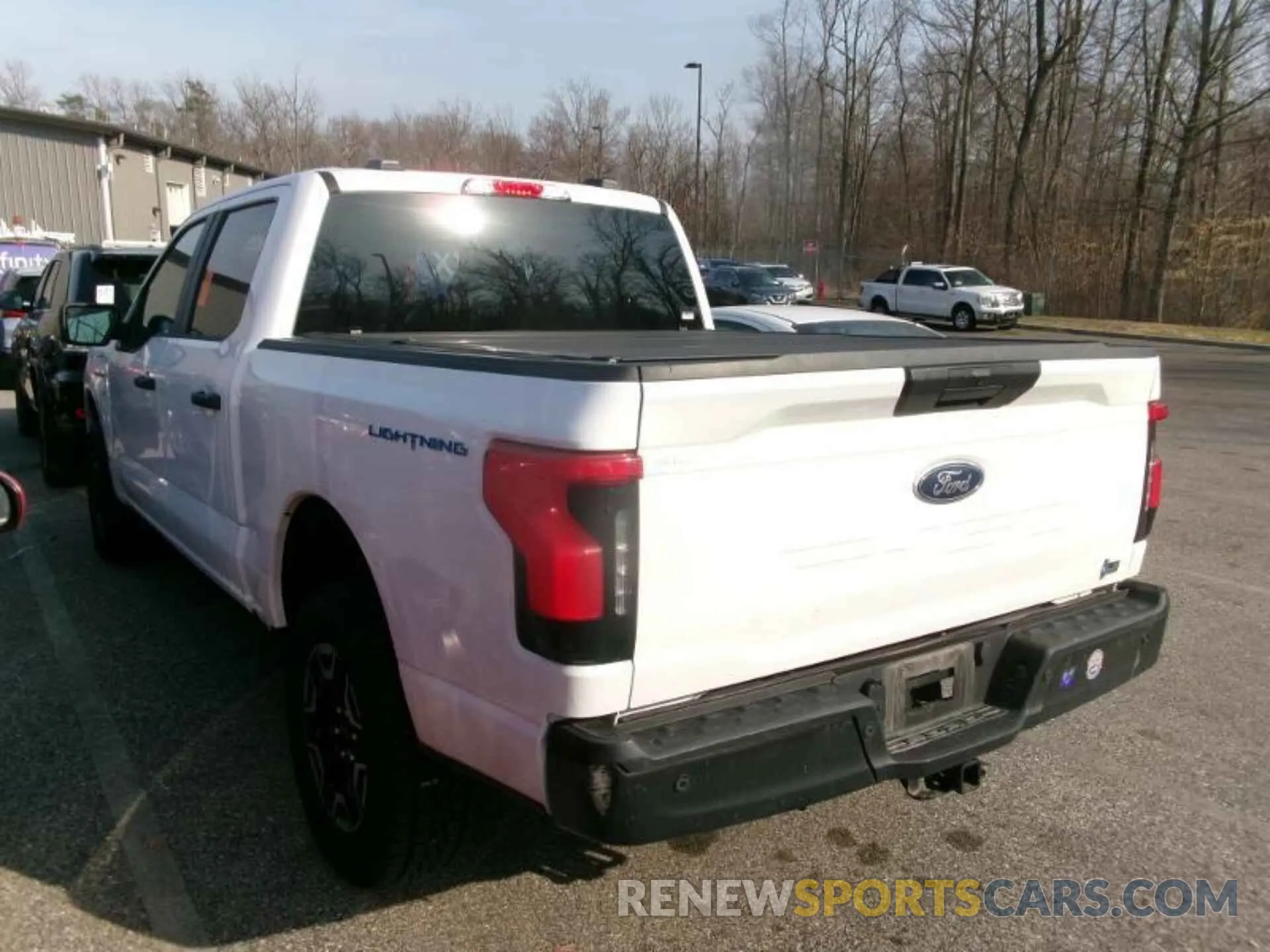 14 fotografías del automóvil dañado 1FTVW1EL2PWG02841 FORD F-150 LIGHTNING 2023