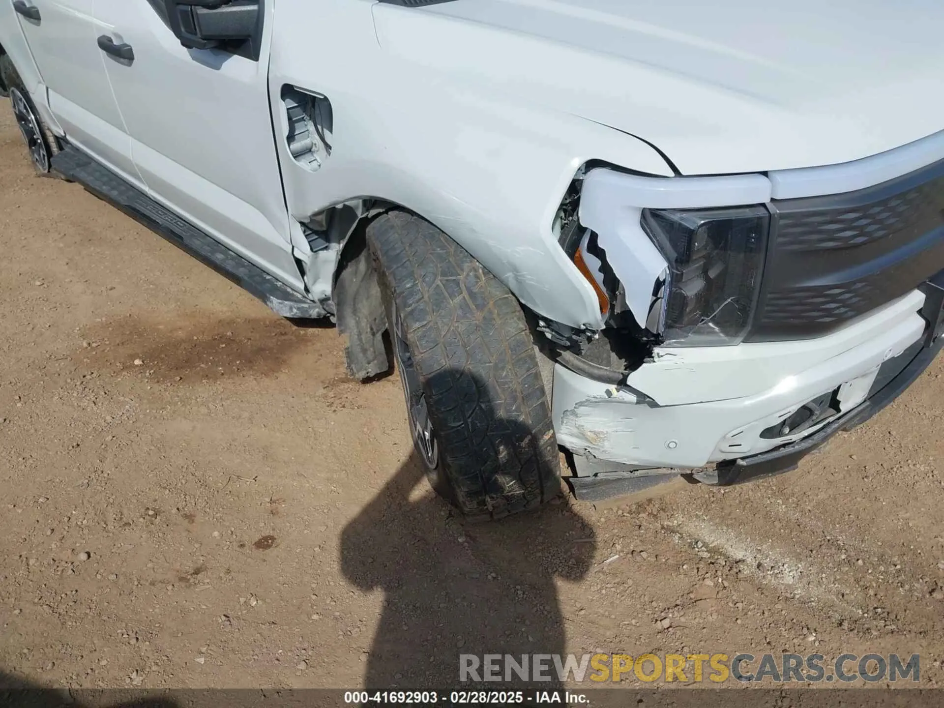 6 fotografías del automóvil dañado 1FTVW1EL6PWG01336 FORD F-150 LIGHTNING 2023