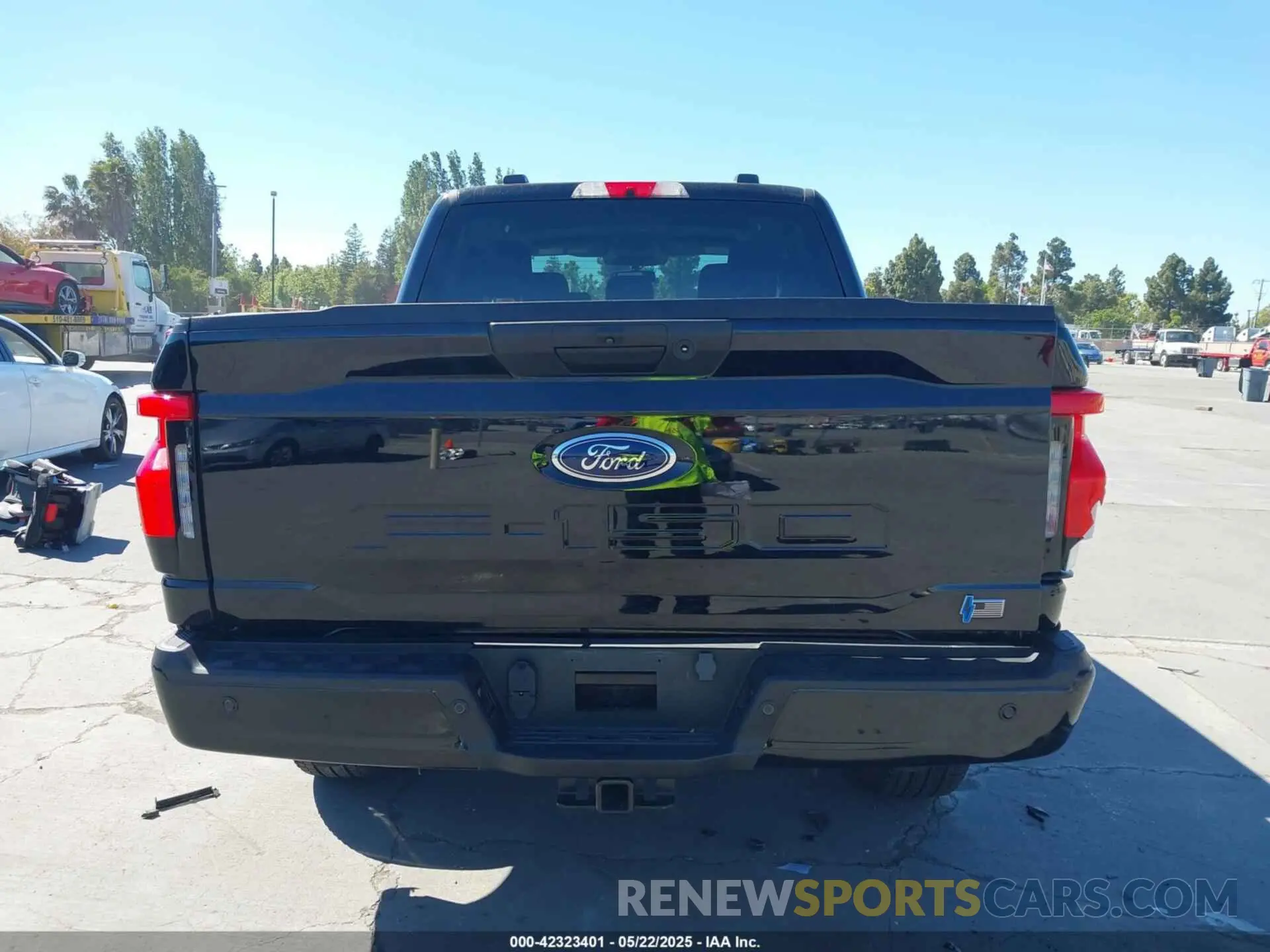 17 fotografías del automóvil dañado 1FTVW1EL6PWG60080 FORD F-150 LIGHTNING 2023