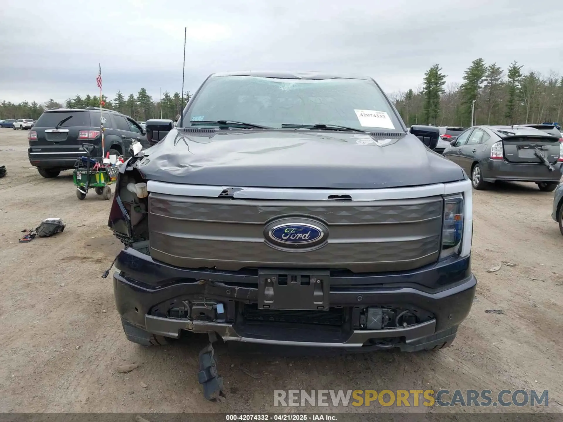 13 fotografías del automóvil dañado 1FTVW1EV3PWG21724 FORD F-150 LIGHTNING 2023