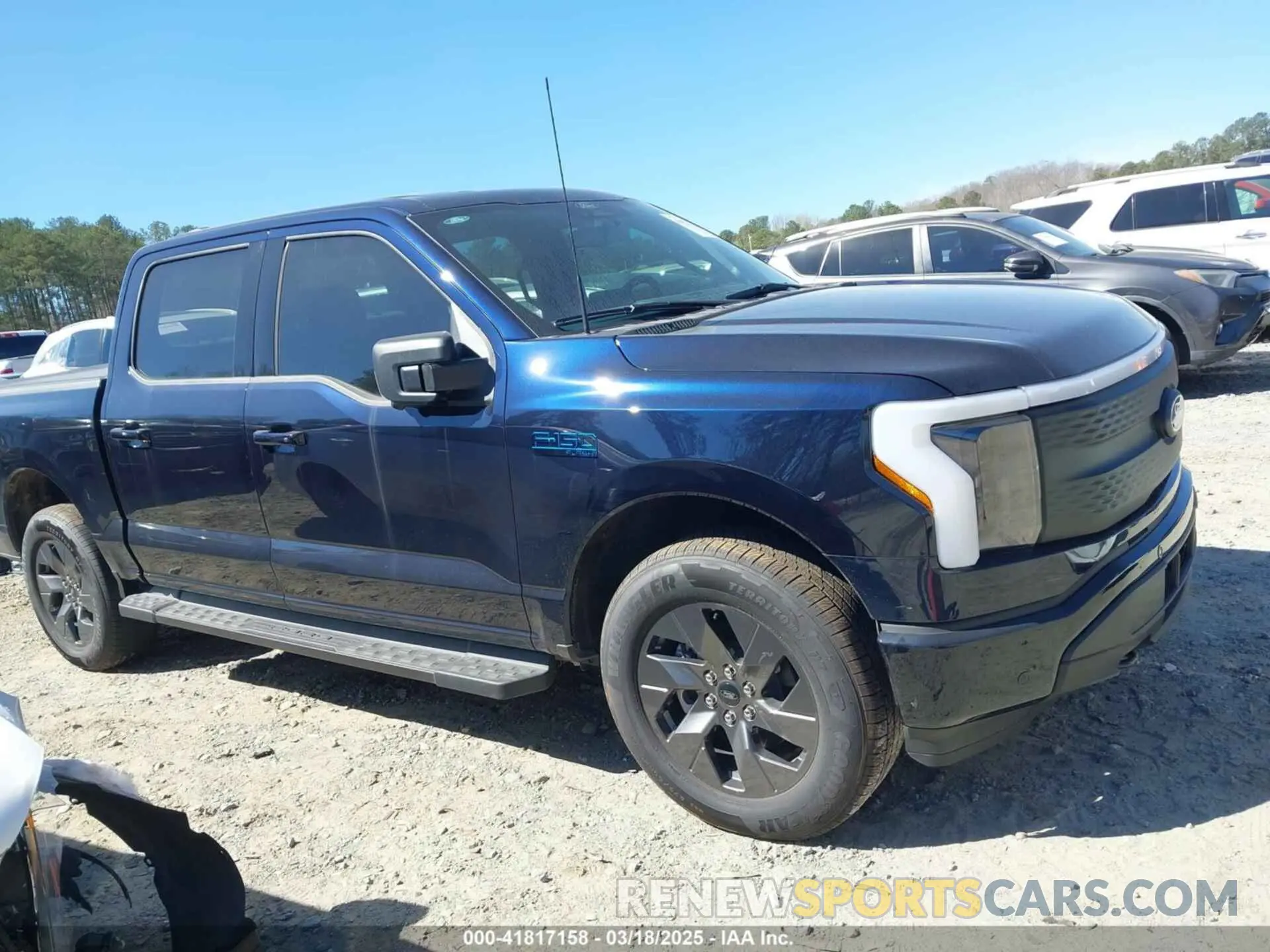 13 fotografías del automóvil dañado 1FT6W3L75RWG30755 FORD F-150 LIGHTNING 2024