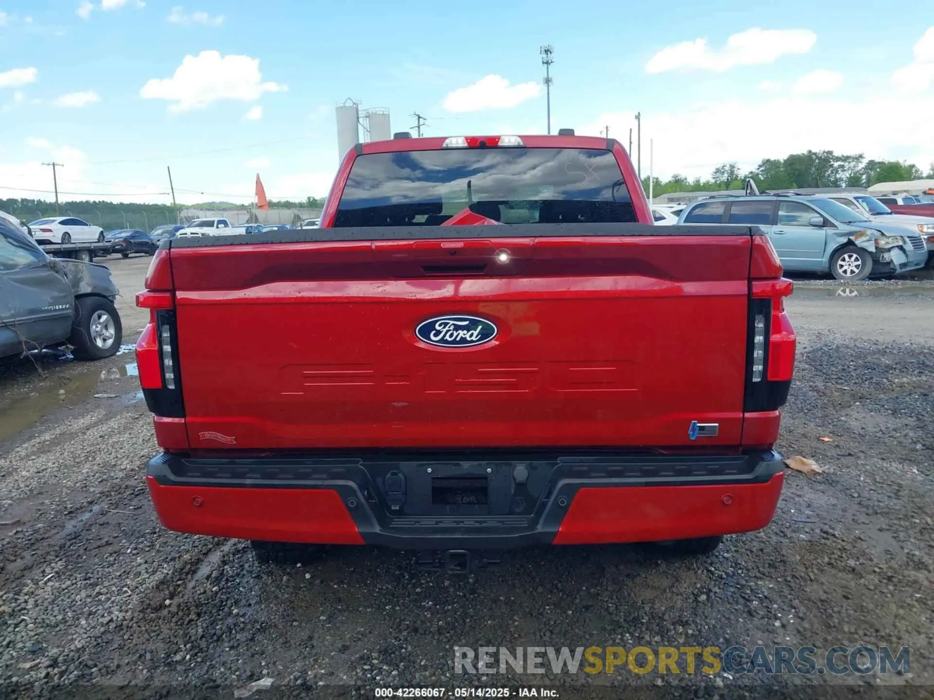 17 fotografías del automóvil dañado 1FT6W3L7XRWG02773 FORD F-150 LIGHTNING 2024