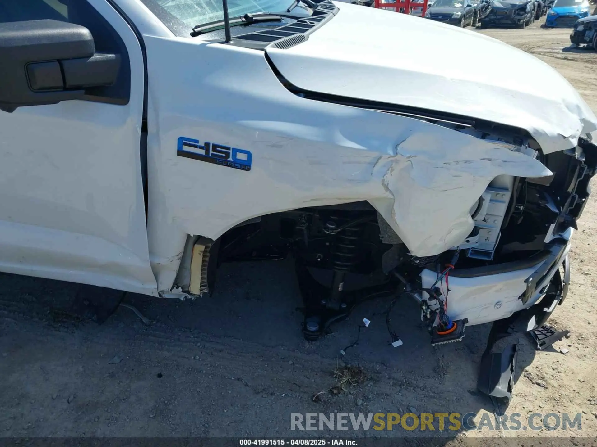 6 fotografías del automóvil dañado 1FTVW3L74RWG20276 FORD F-150 LIGHTNING 2024