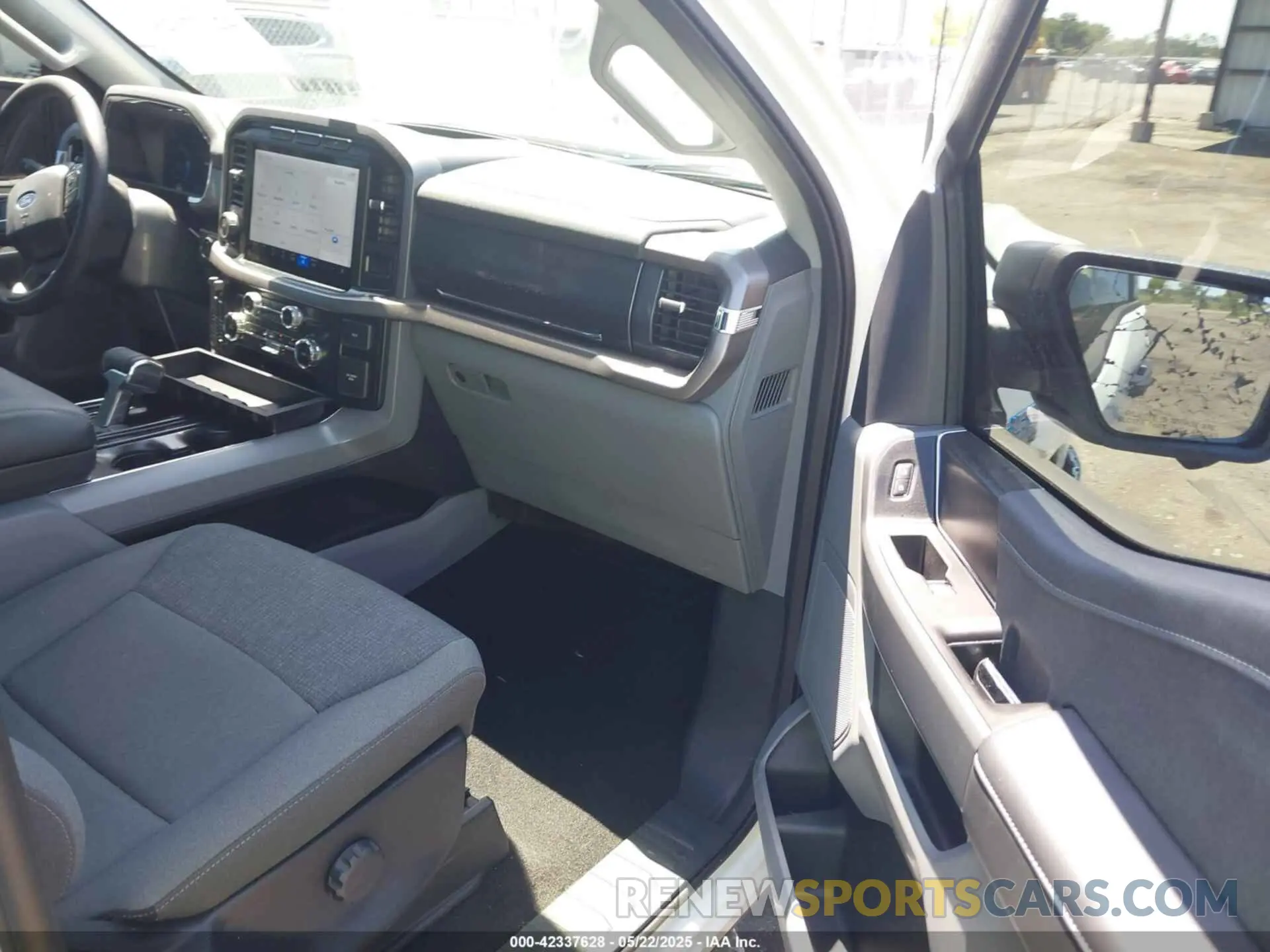 5 fotografías del automóvil dañado 1FTVW3LK6RWG26665 FORD F-150 LIGHTNING 2024