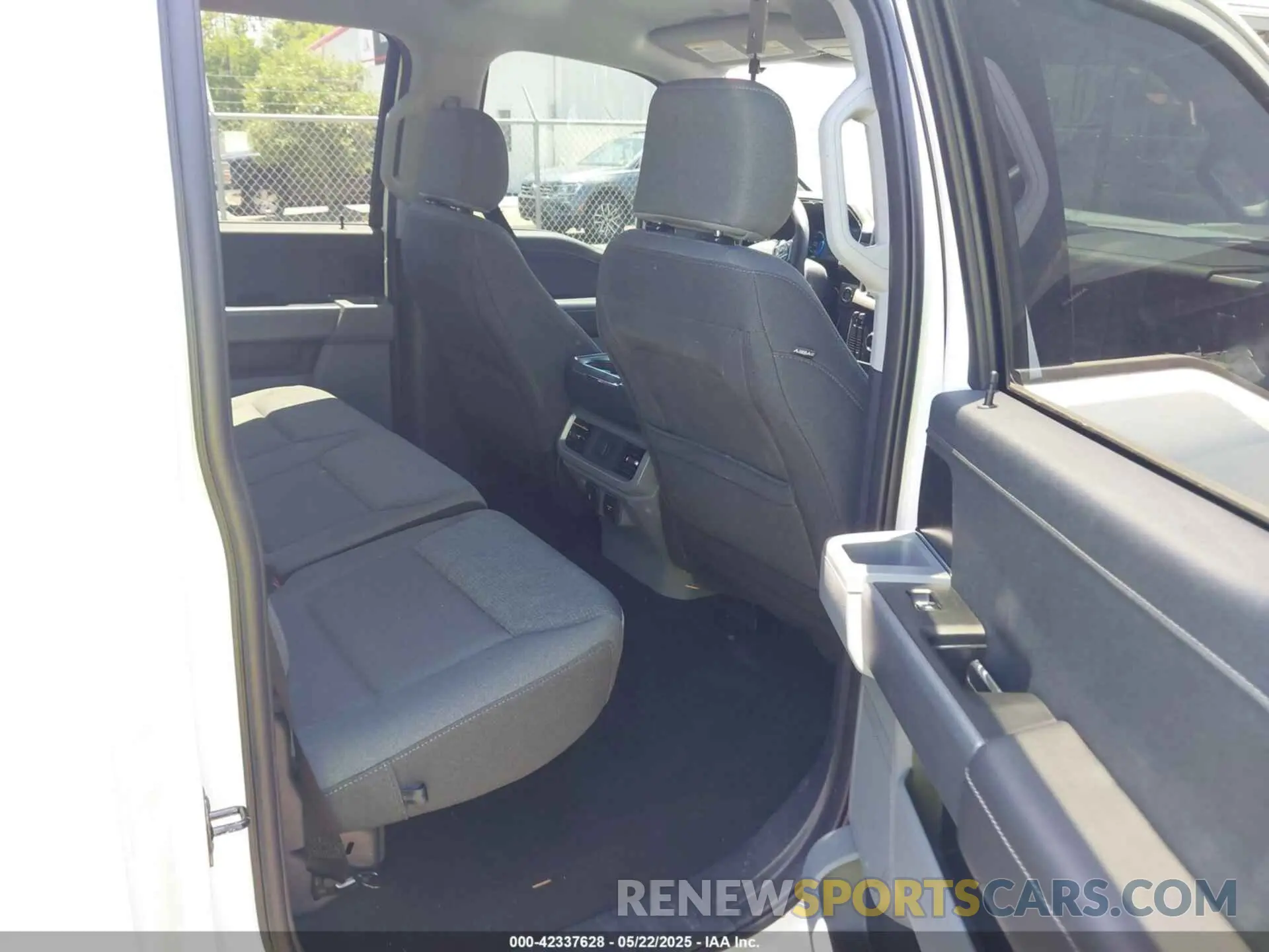 8 fotografías del automóvil dañado 1FTVW3LK6RWG26665 FORD F-150 LIGHTNING 2024