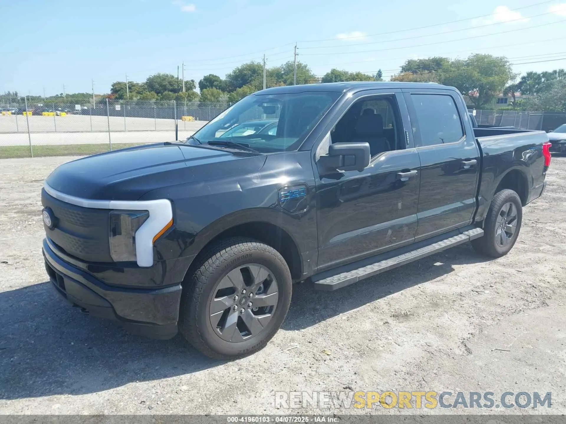 2 fotografías del automóvil dañado 1FTVW3LK8RWG20320 FORD F-150 LIGHTNING 2024
