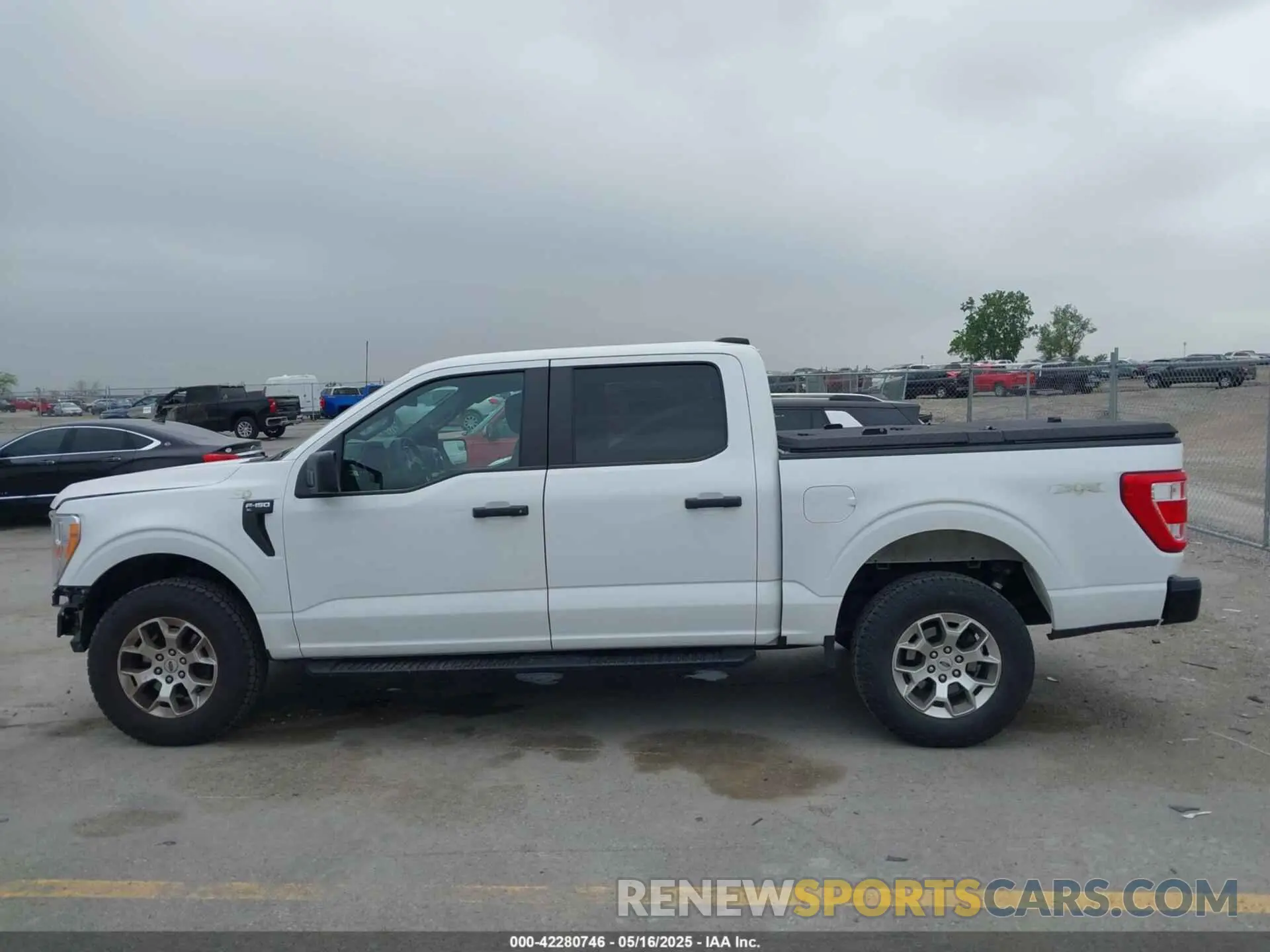 14 fotografías del automóvil dañado 1FTFW1P82NKE64364 FORD F-150 POLICE RESPONDER 2022