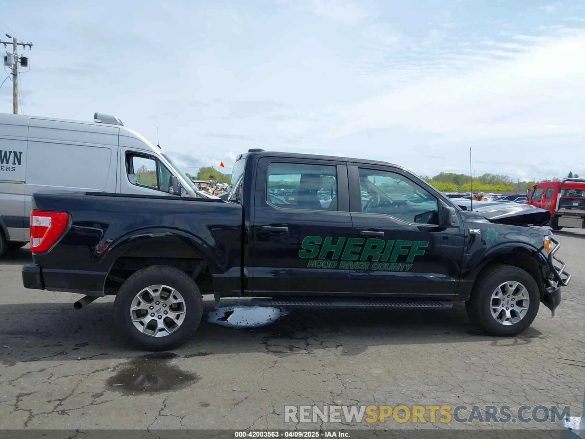 13 fotografías del automóvil dañado 1FTFW1P89NKE64247 FORD F-150 POLICE RESPONDER 2022