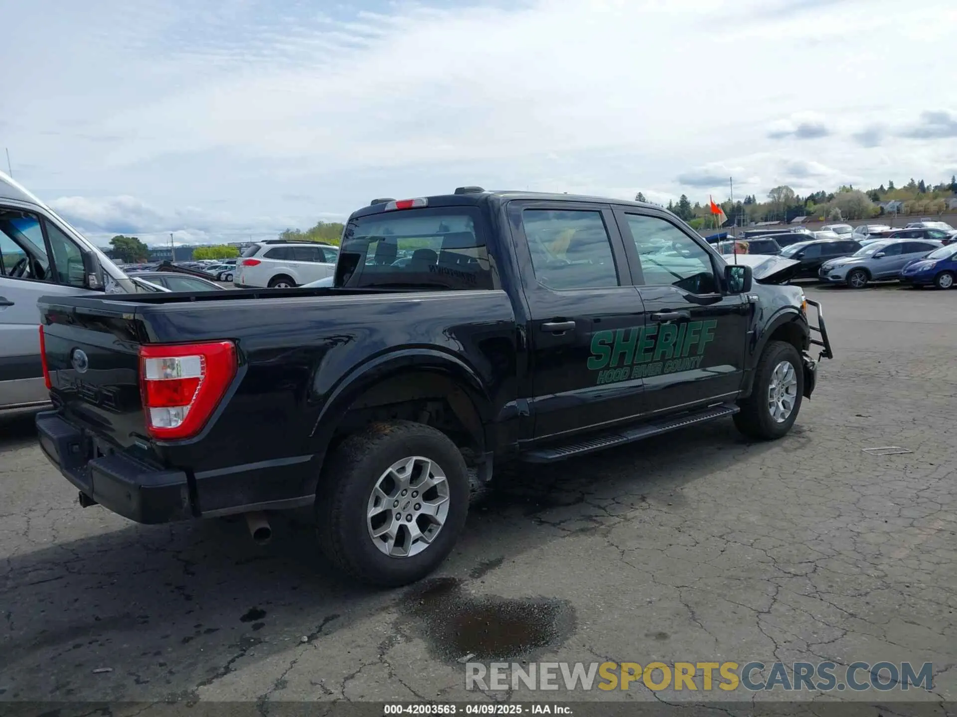 4 fotografías del automóvil dañado 1FTFW1P89NKE64247 FORD F-150 POLICE RESPONDER 2022