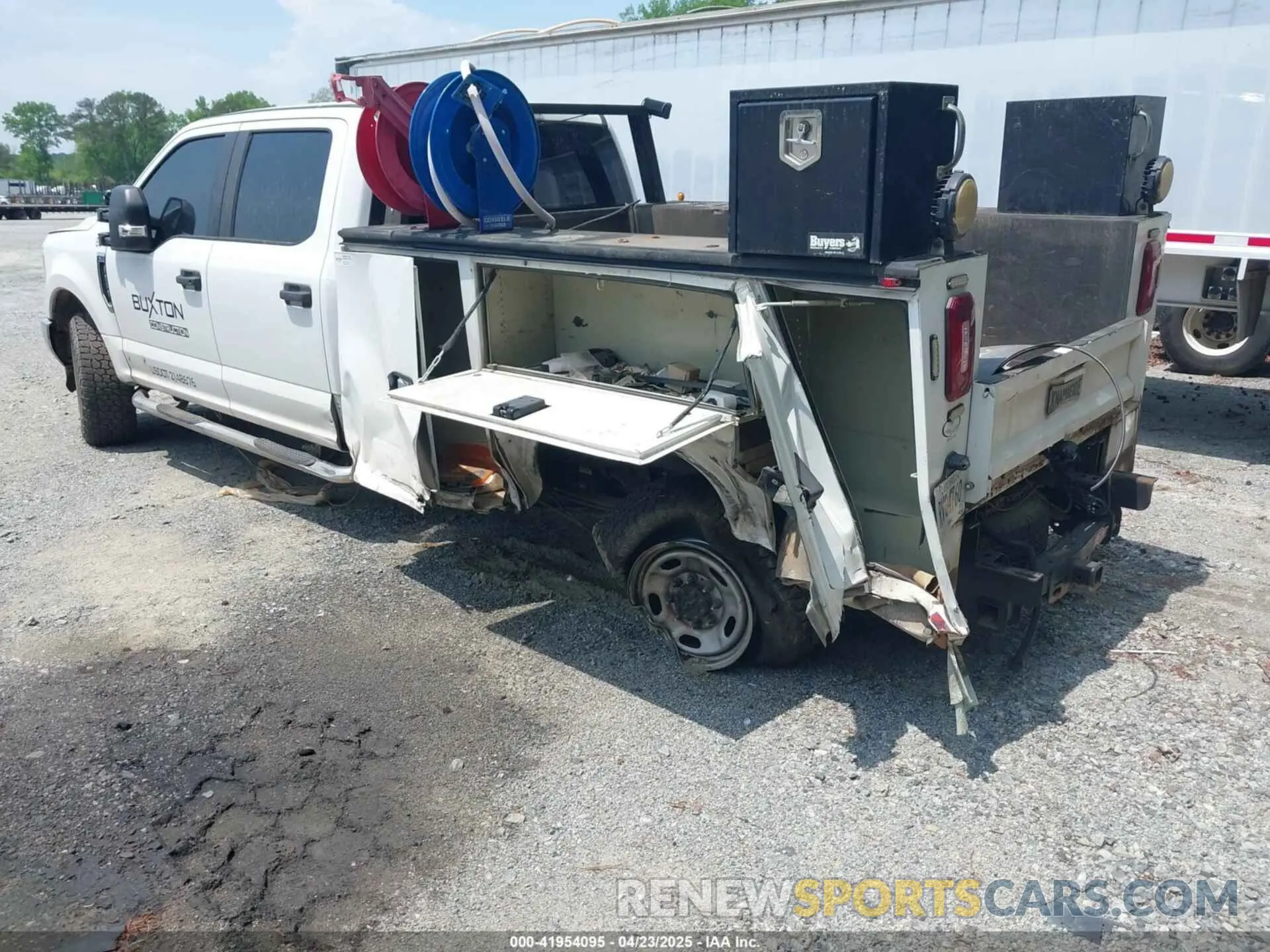 3 fotografías del automóvil dañado 1FD7W2B6XKEF85326 FORD F-250 2019
