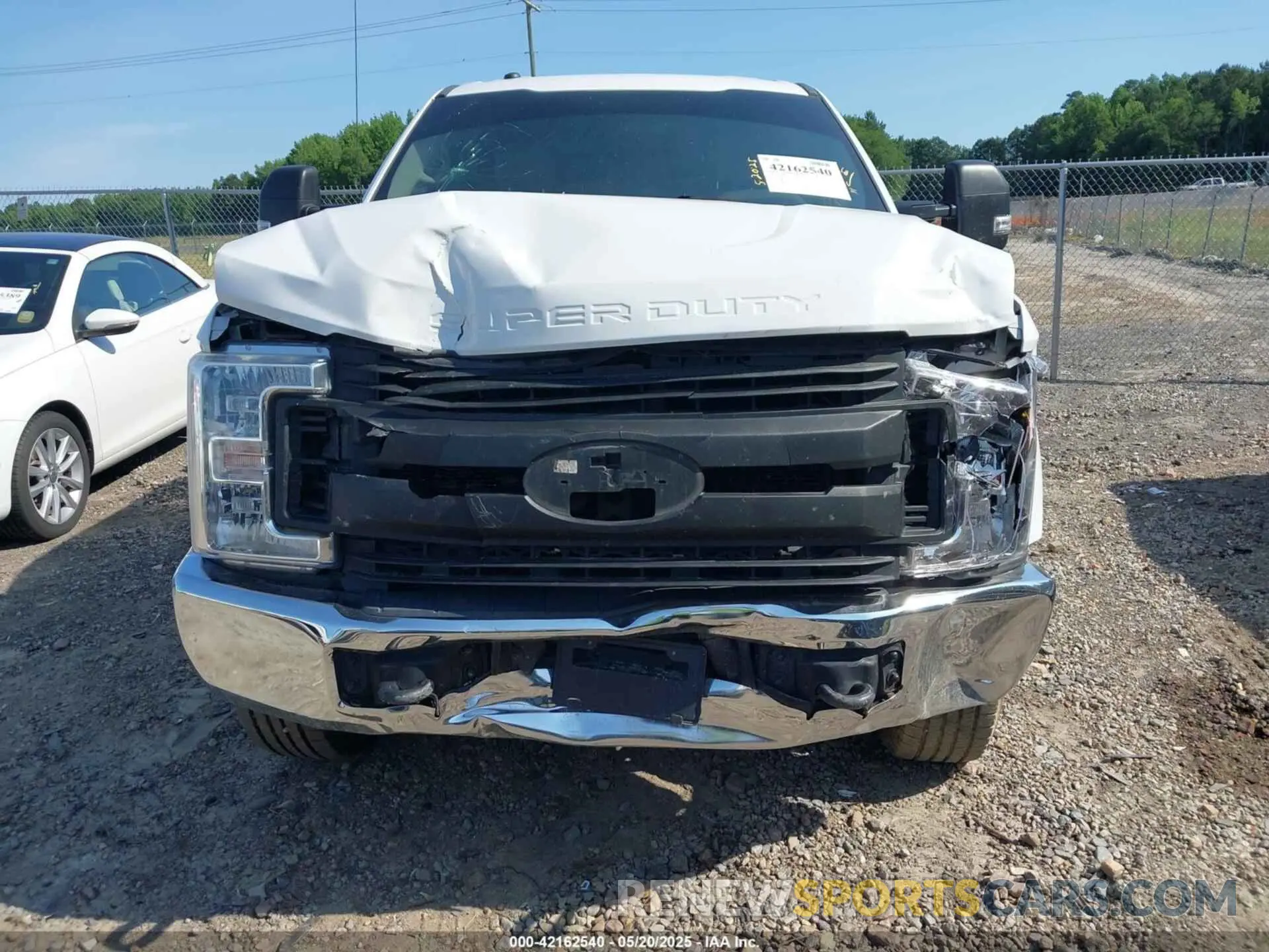 12 fotografías del automóvil dañado 1FD7W2BT3KEE14424 FORD F-250 2019