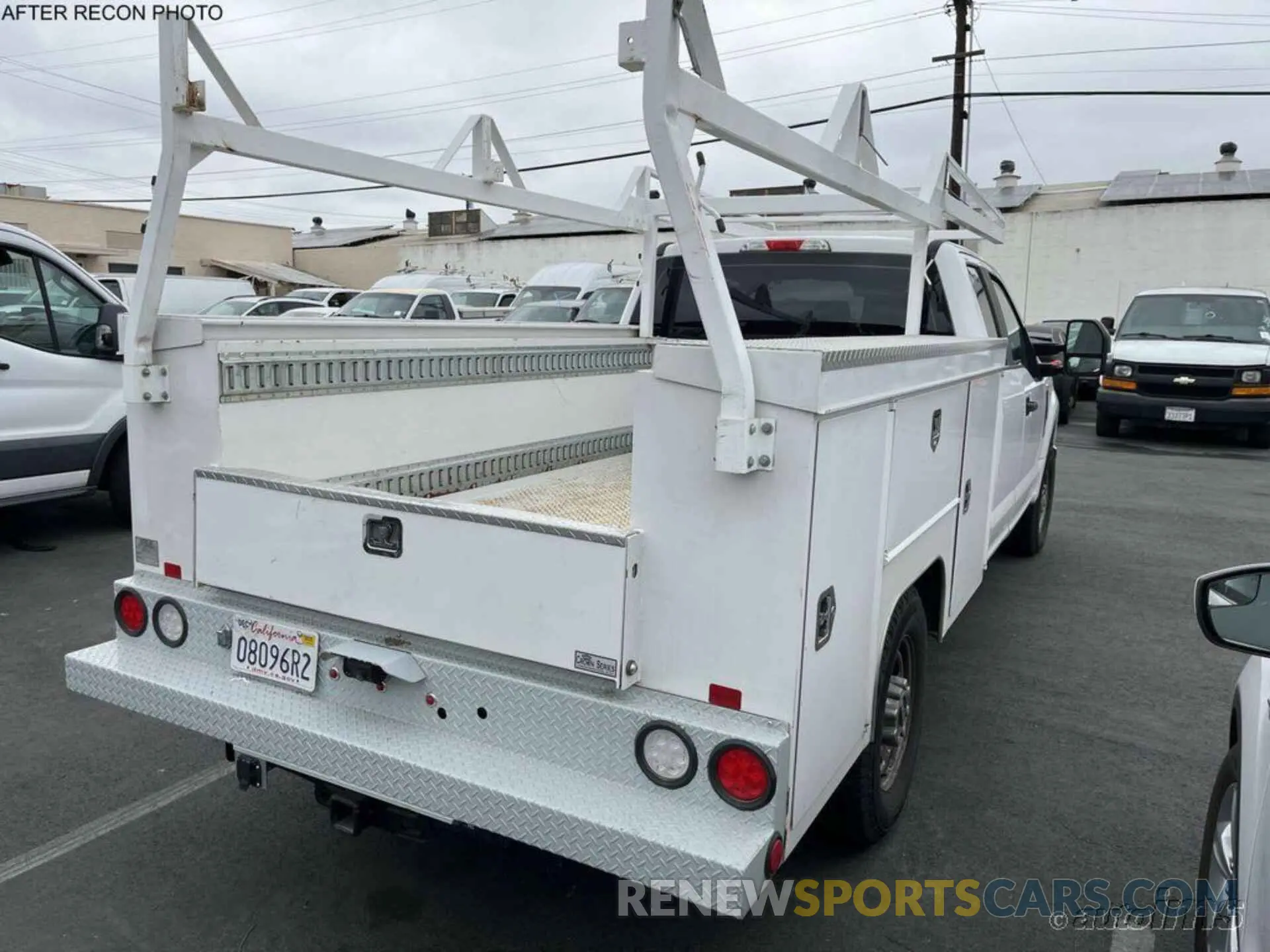 8 fotografías del automóvil dañado 1FD7X2A63KED04014 FORD F-250 2019