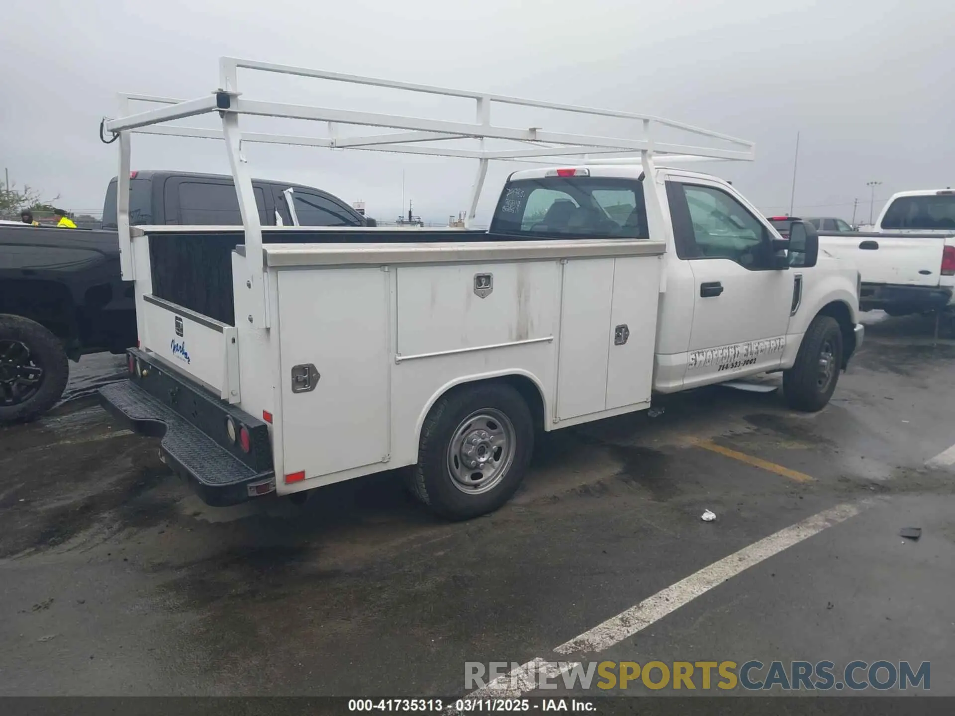 4 fotografías del automóvil dañado 1FDBF2A60KEC36428 FORD F-250 2019