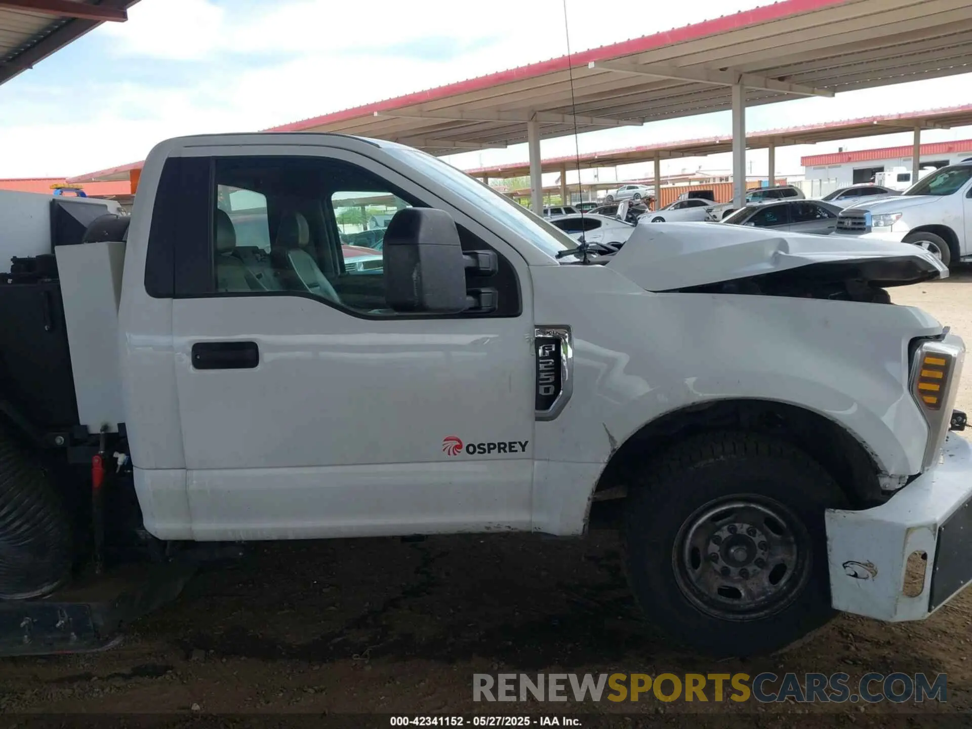 13 fotografías del automóvil dañado 1FDBF2A60KEE59343 FORD F-250 2019