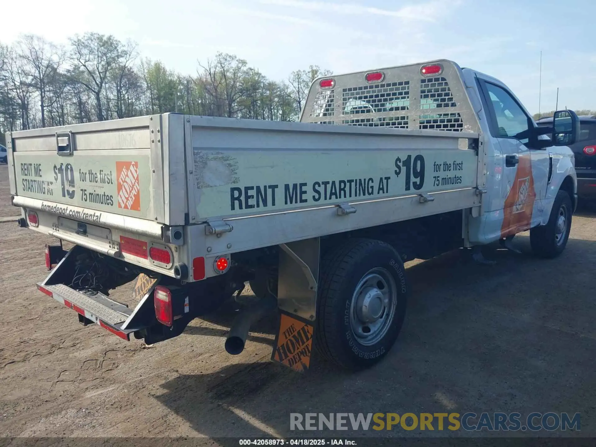 4 fotografías del automóvil dañado 1FDBF2A66KEG59711 FORD F-250 2019