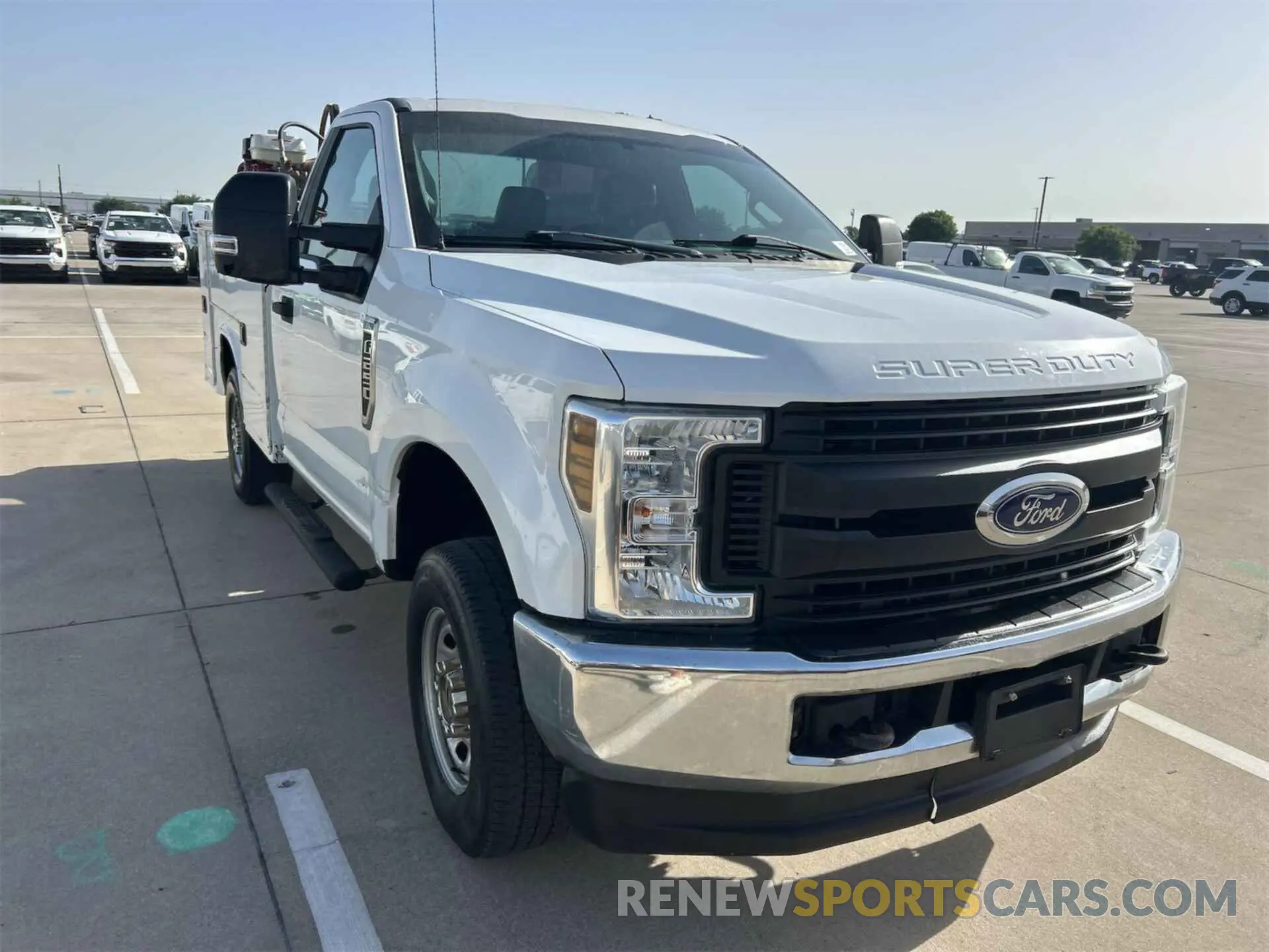 15 fotografías del automóvil dañado 1FDBF2B61KEF90179 FORD F-250 2019