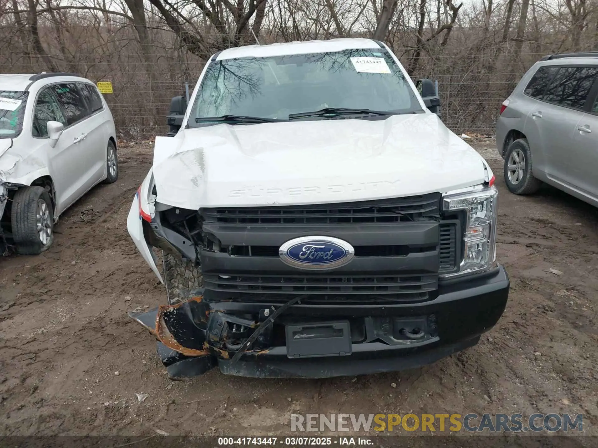 12 fotografías del automóvil dañado 1FT7W2A64KEE46444 FORD F-250 2019