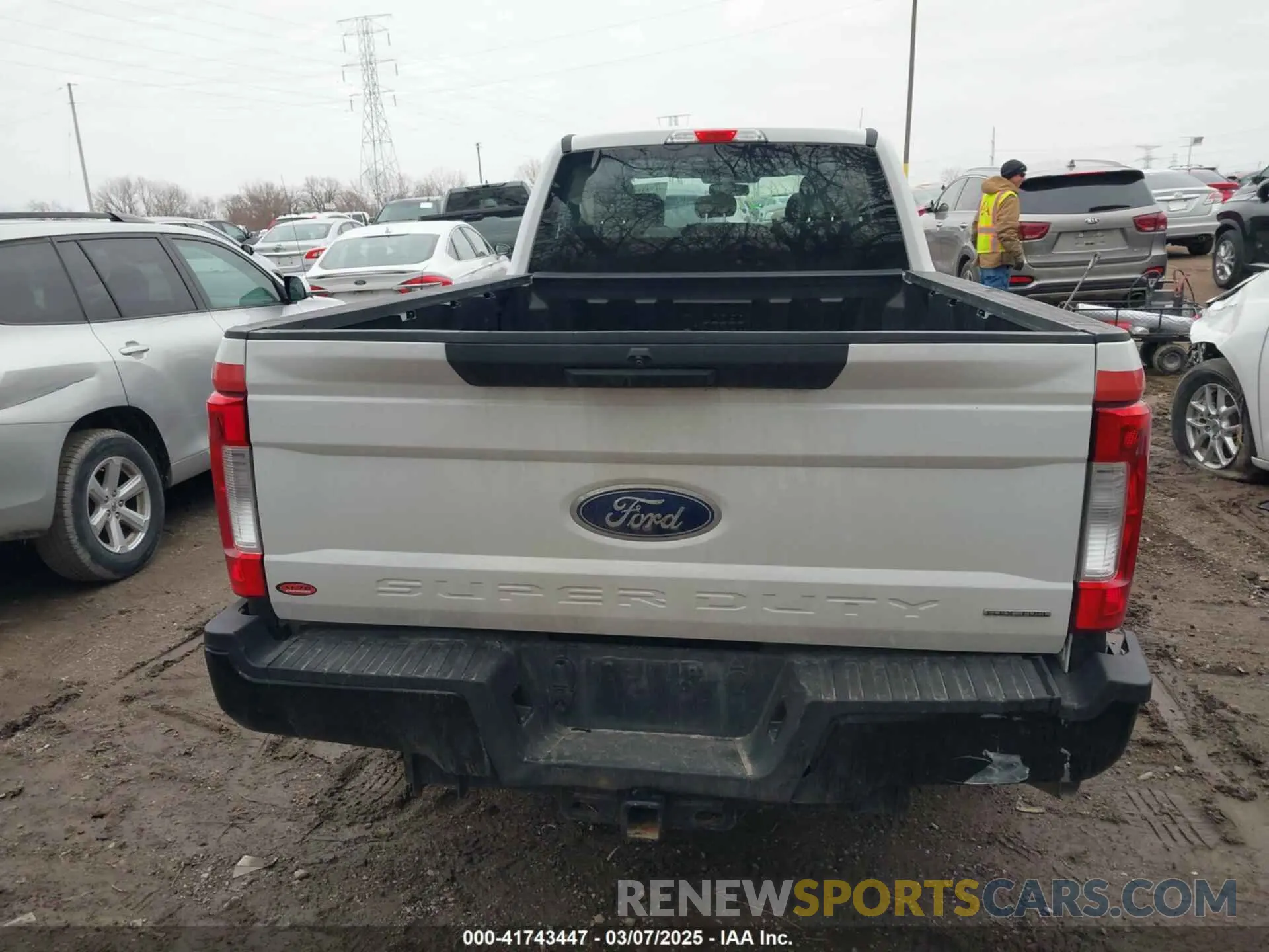 16 fotografías del automóvil dañado 1FT7W2A64KEE46444 FORD F-250 2019