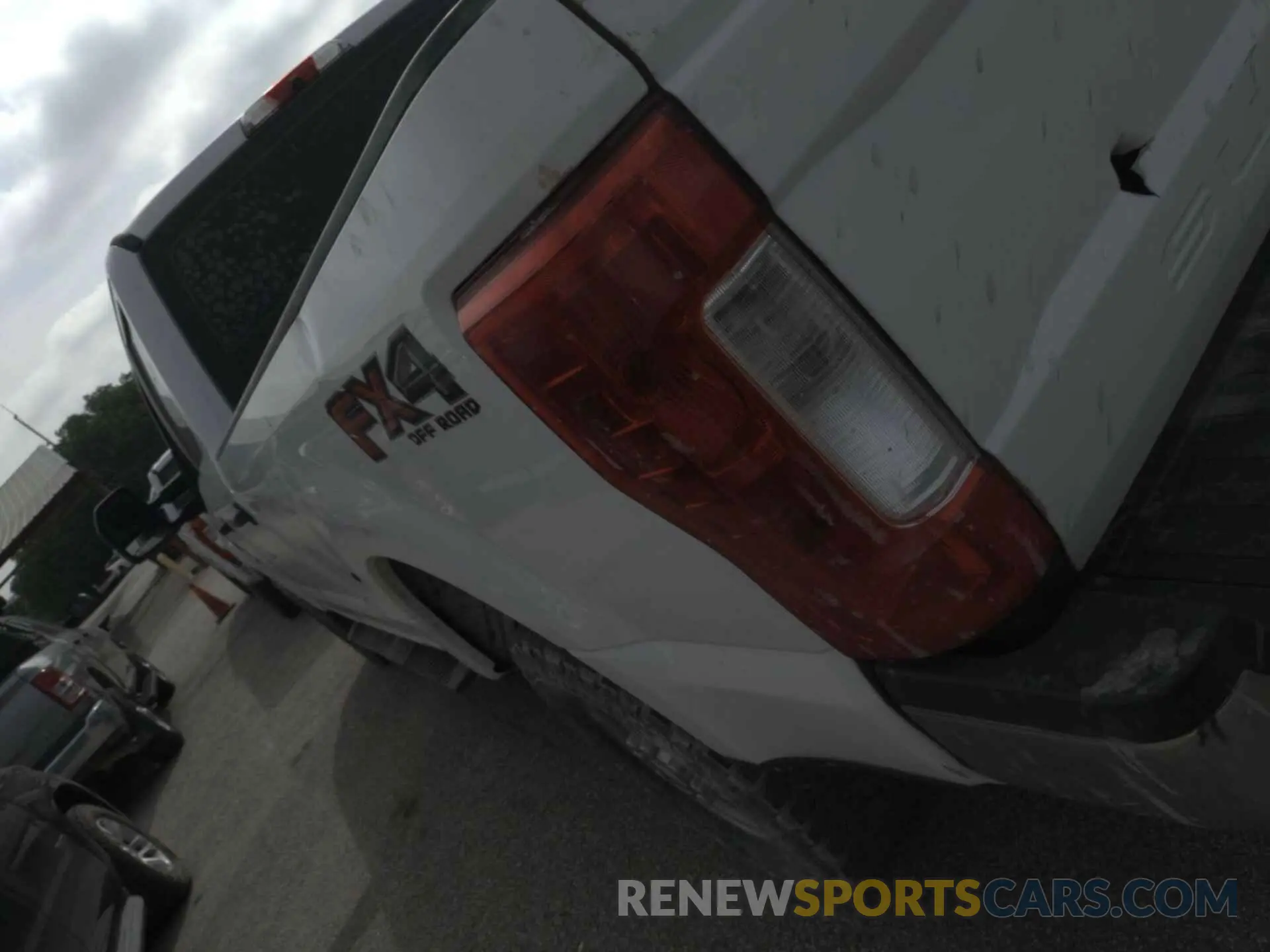 16 fotografías del automóvil dañado 1FT7W2B60KED86533 FORD F-250 2019
