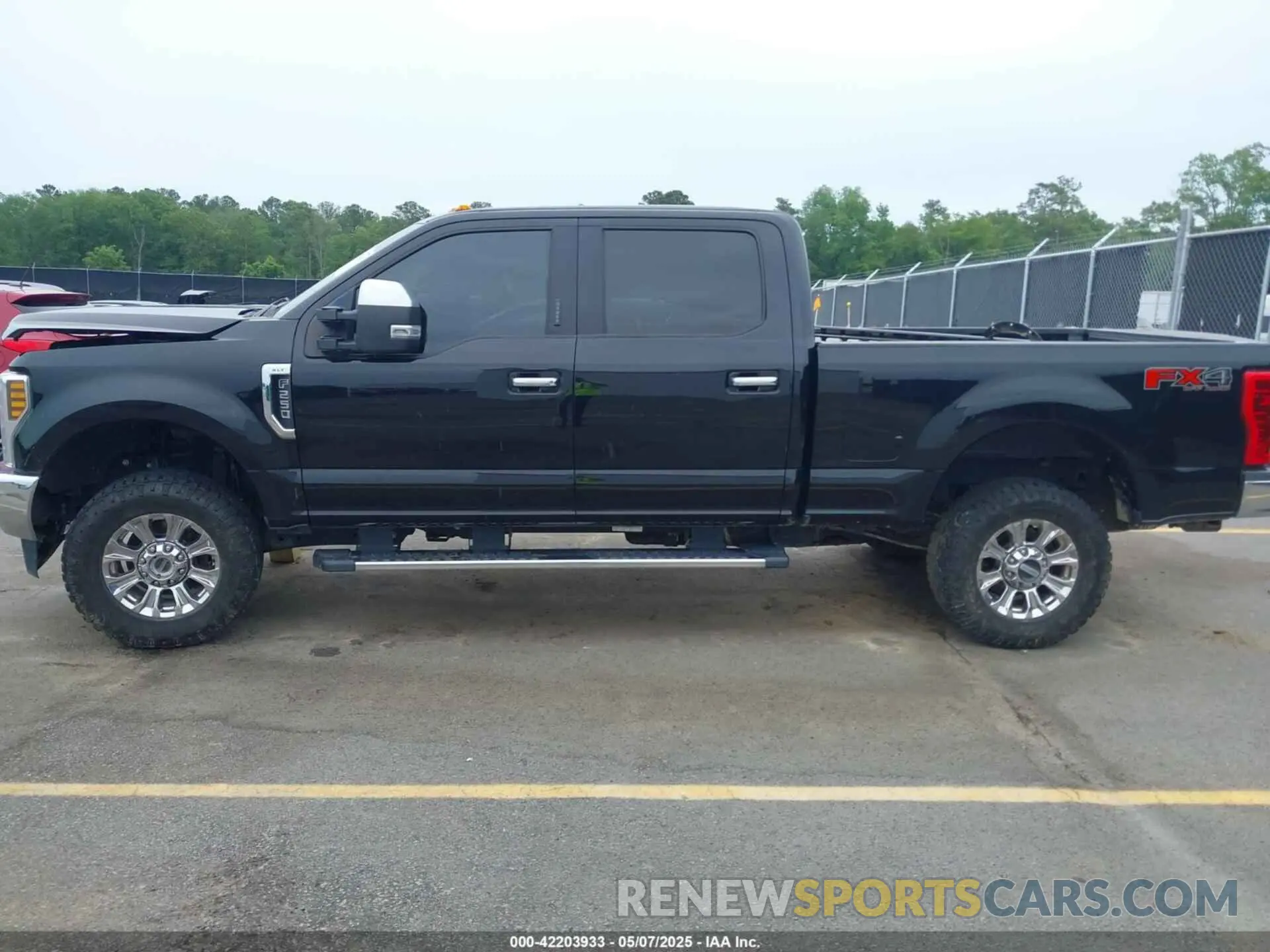 15 fotografías del automóvil dañado 1FT7W2B60KEG82555 FORD F-250 2019