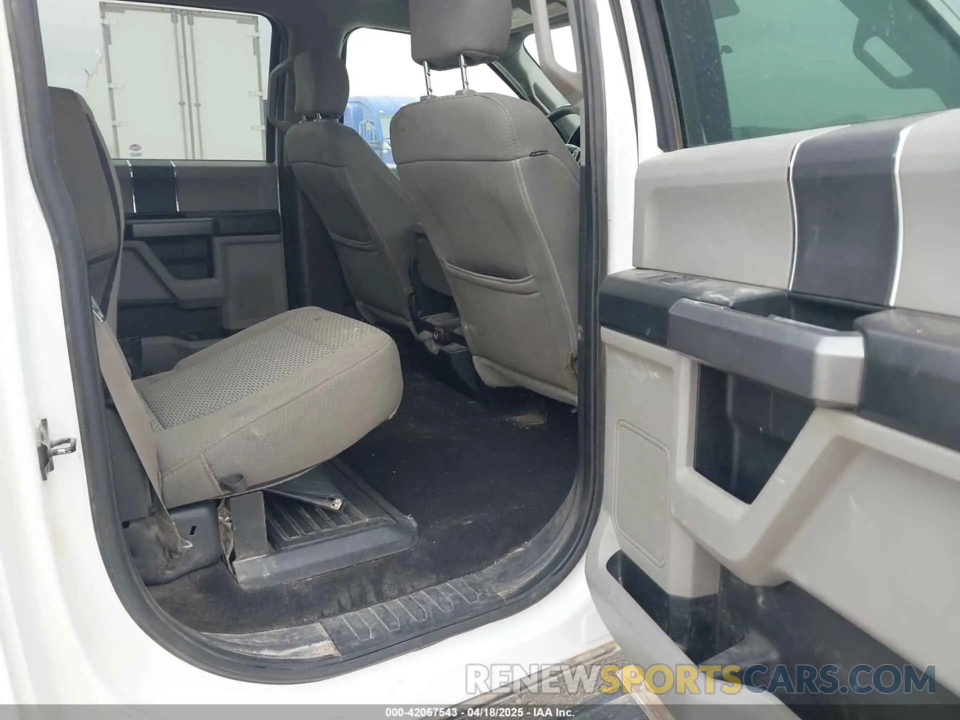8 fotografías del automóvil dañado 1FT7W2B61KED84841 FORD F-250 2019
