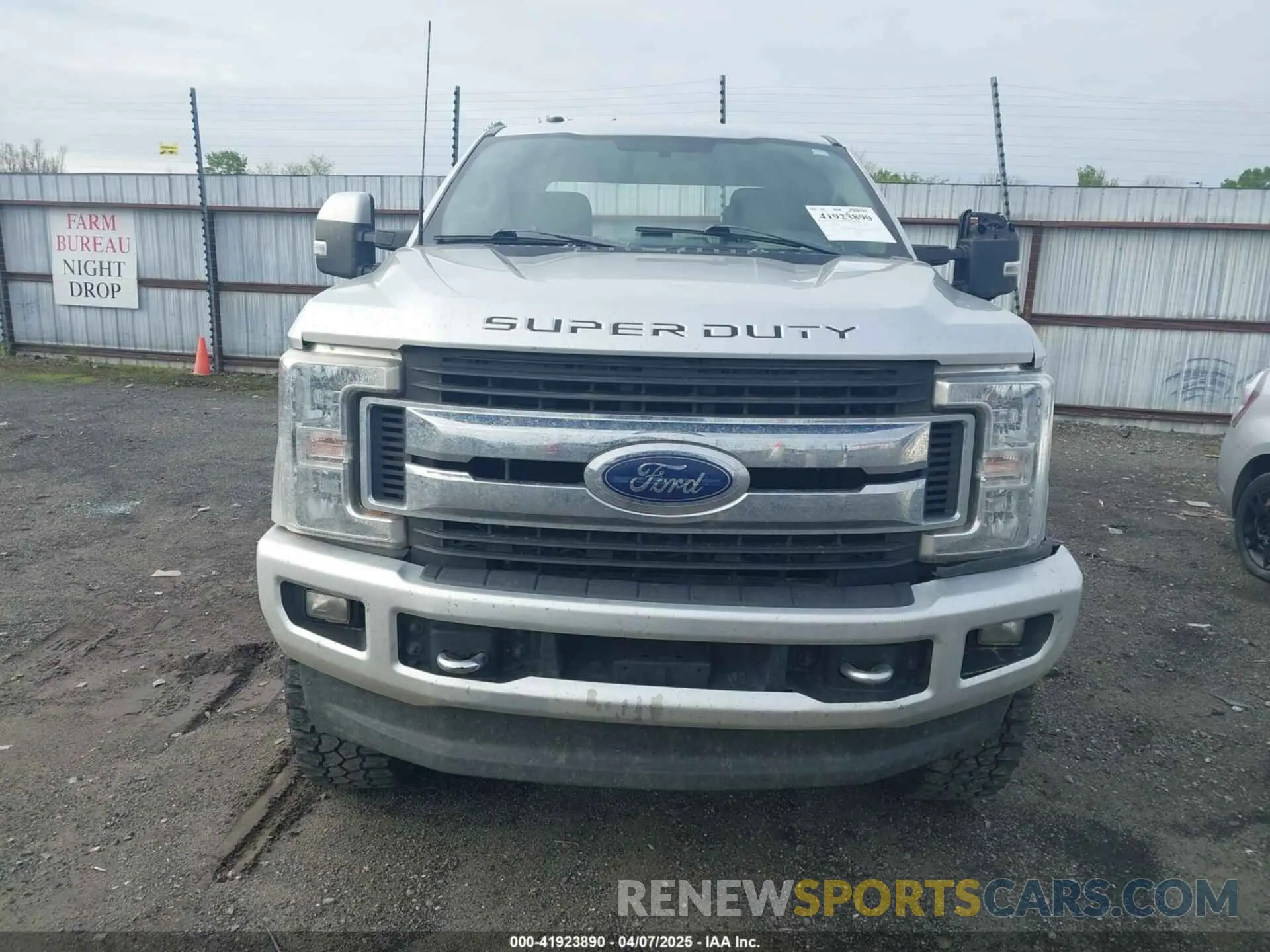 12 fotografías del automóvil dañado 1FT7W2B62KED22851 FORD F-250 2019