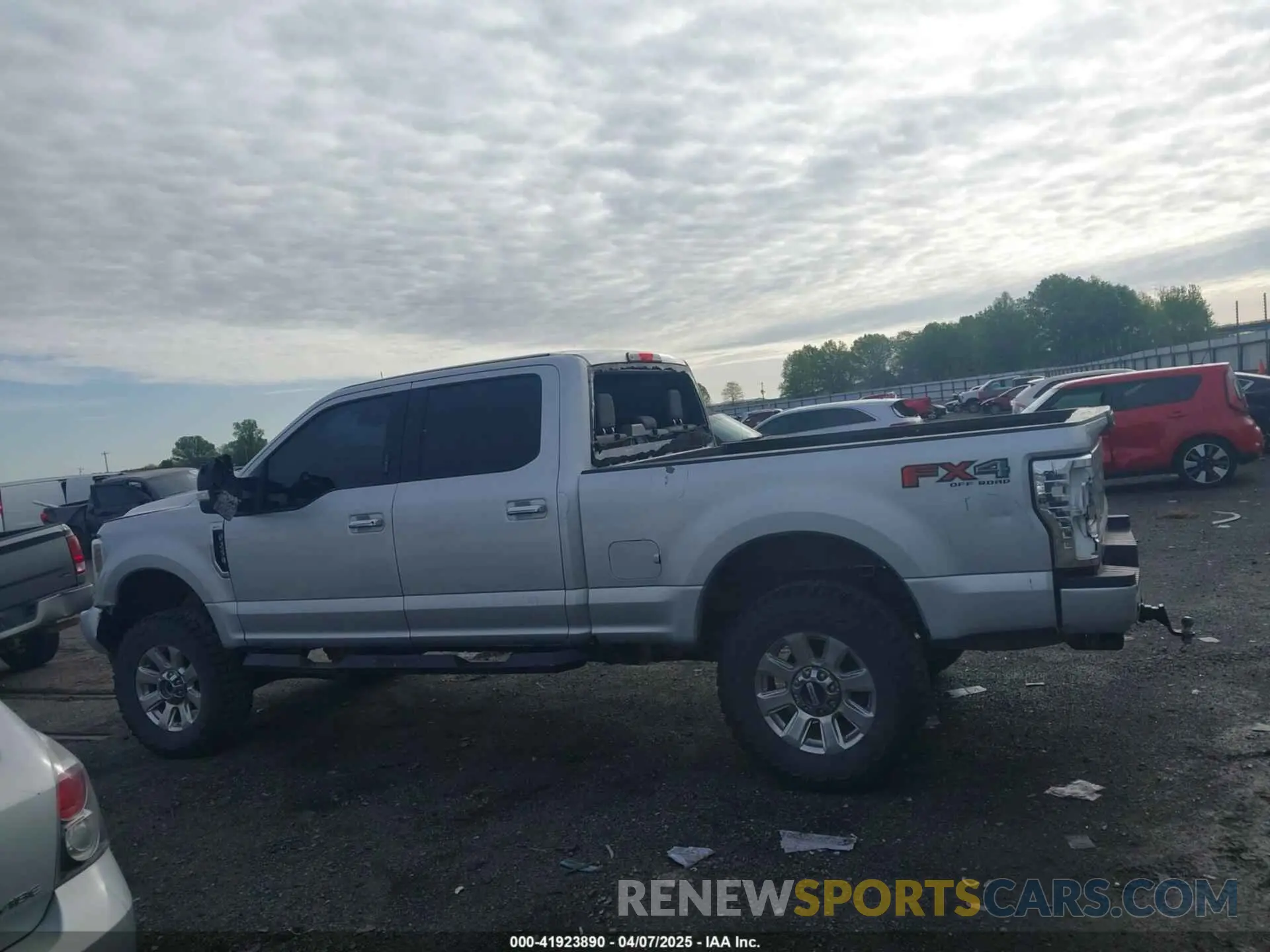 14 fotografías del automóvil dañado 1FT7W2B62KED22851 FORD F-250 2019
