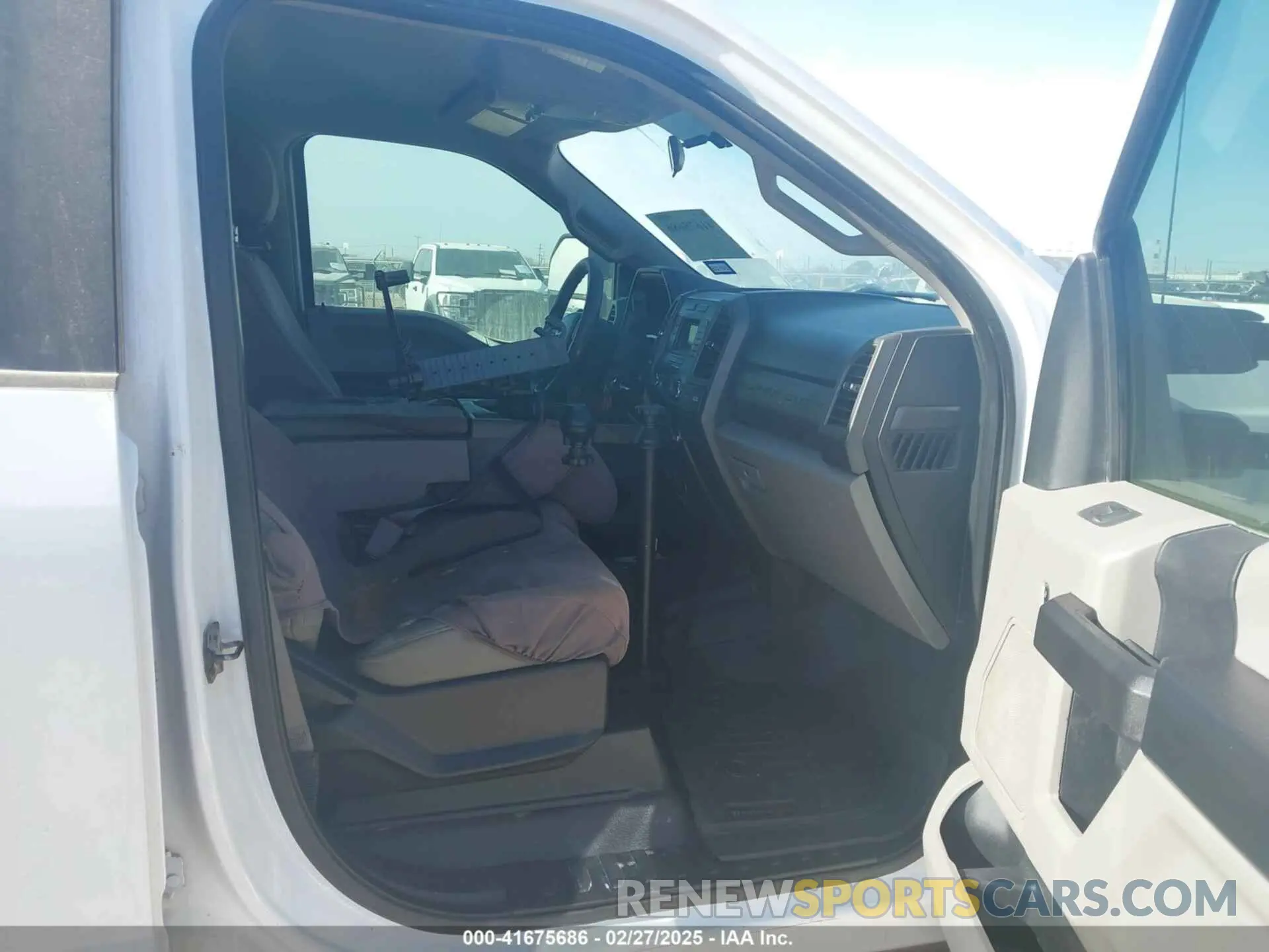 5 fotografías del automóvil dañado 1FT7W2B66KEC99879 FORD F-250 2019