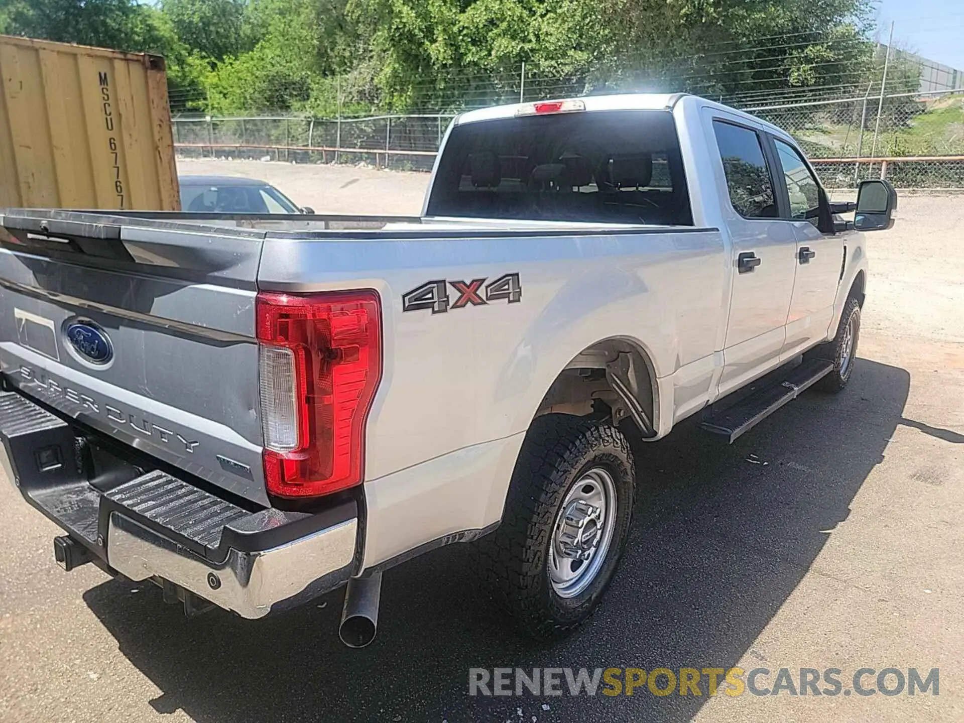 17 fotografías del automóvil dañado 1FT7W2B67KEG11580 FORD F-250 2019