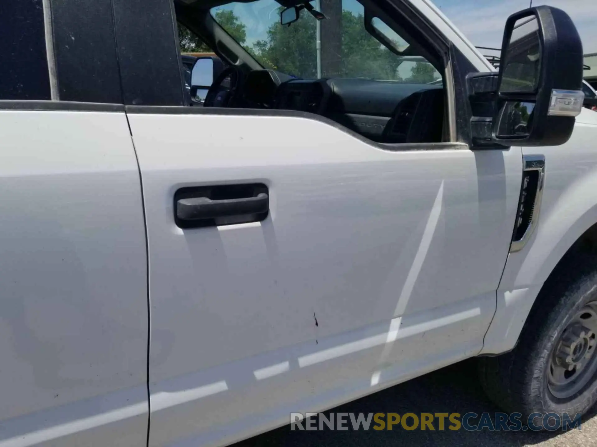 28 fotografías del automóvil dañado 1FT7W2B68KED86537 FORD F-250 2019