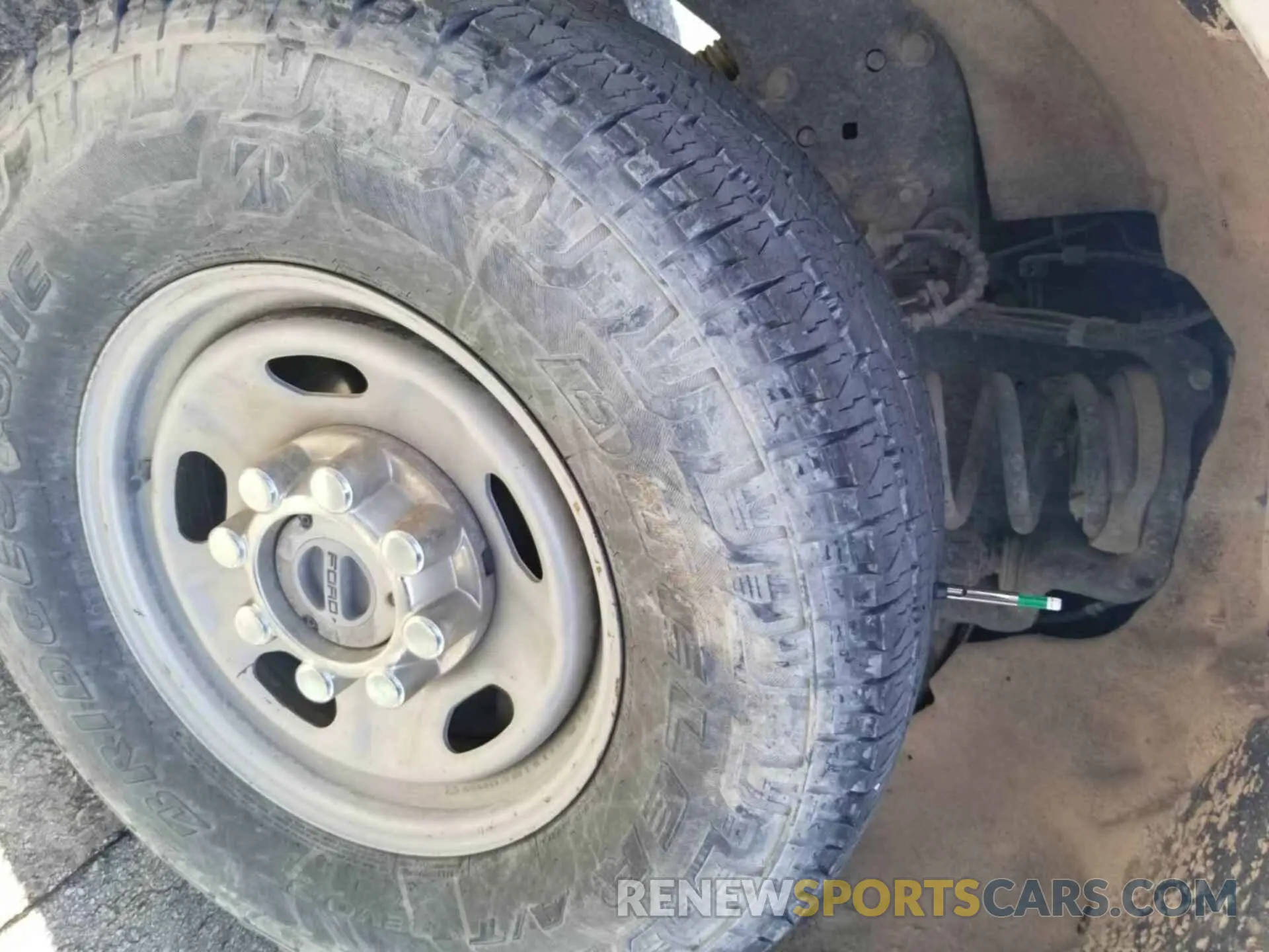 4 fotografías del automóvil dañado 1FT7W2B68KED86537 FORD F-250 2019