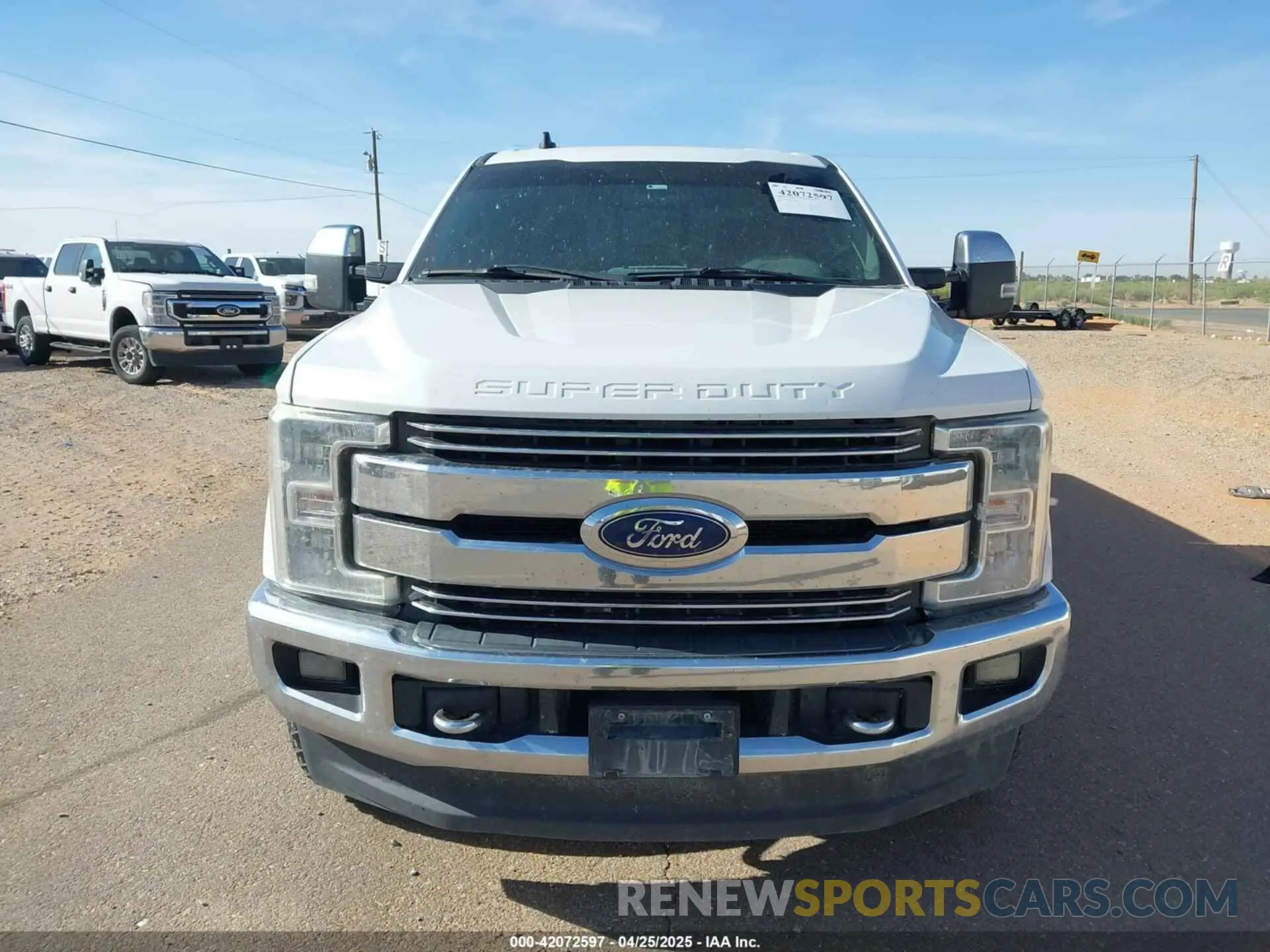 12 fotografías del automóvil dañado 1FT7W2BT0KED54168 FORD F-250 2019