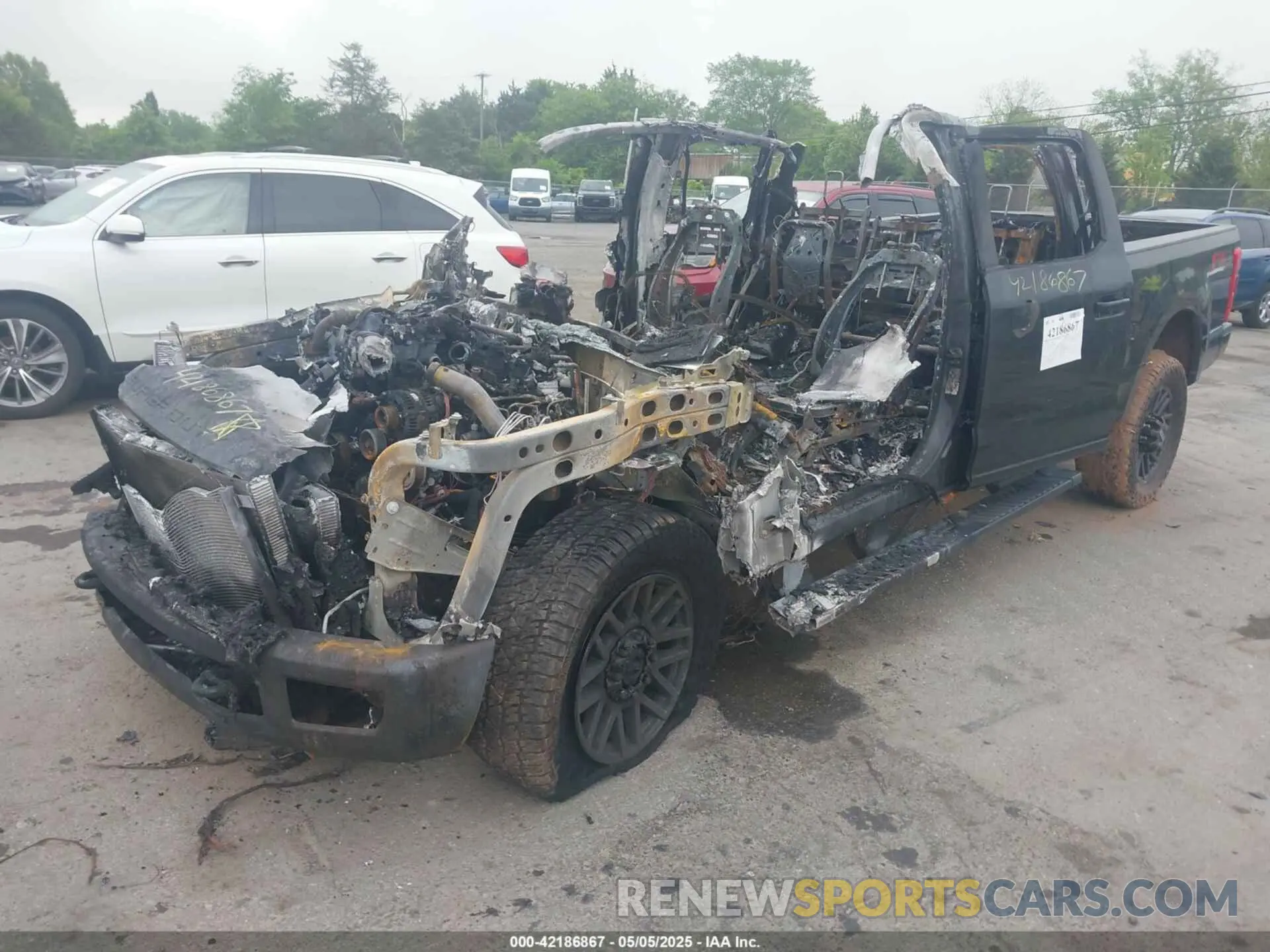 2 fotografías del automóvil dañado 1FT7W2BT1KEG69240 FORD F-250 2019