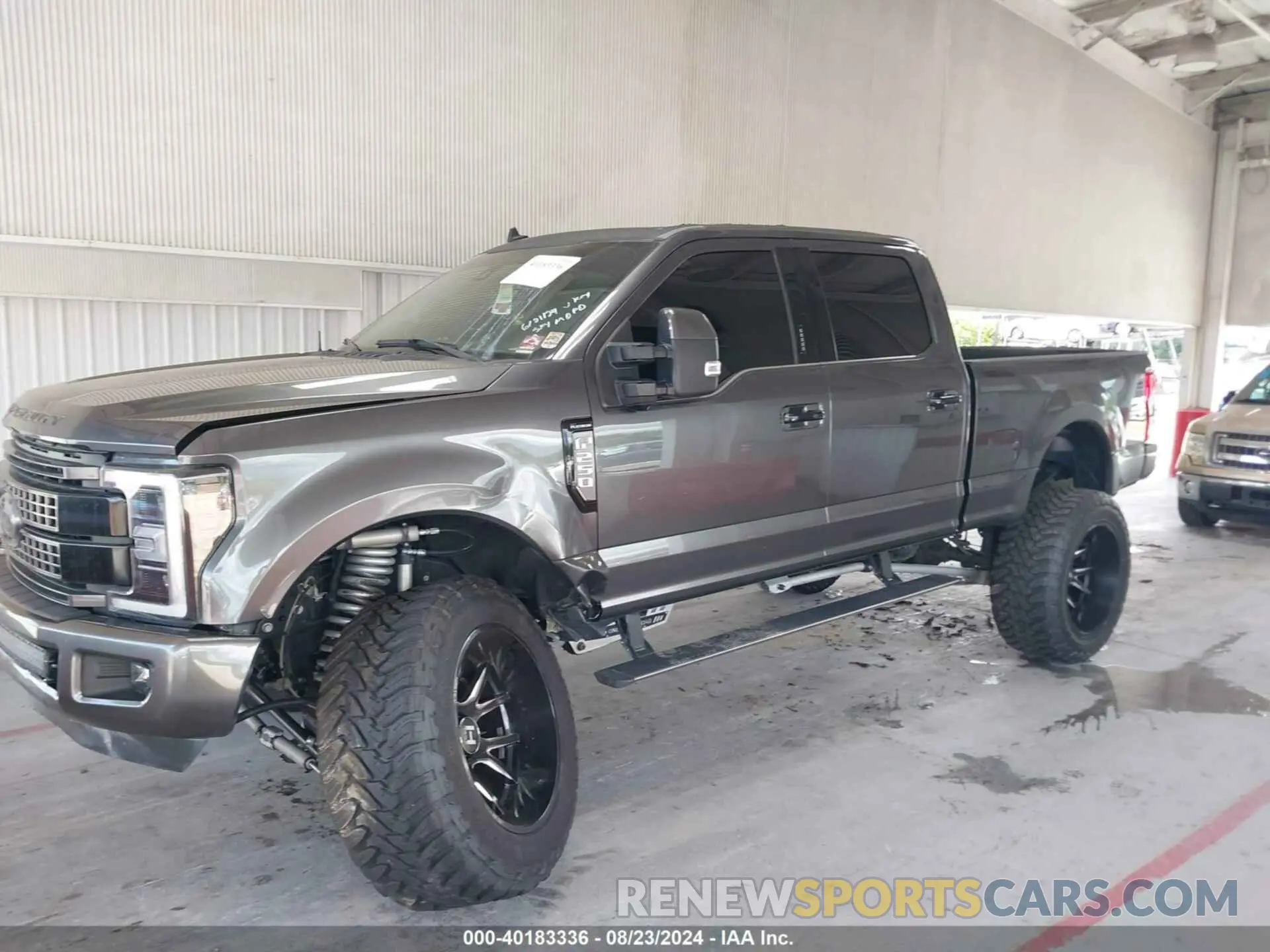 15 fotografías del automóvil dañado 1FT7W2BT2KEE12412 FORD F-250 2019
